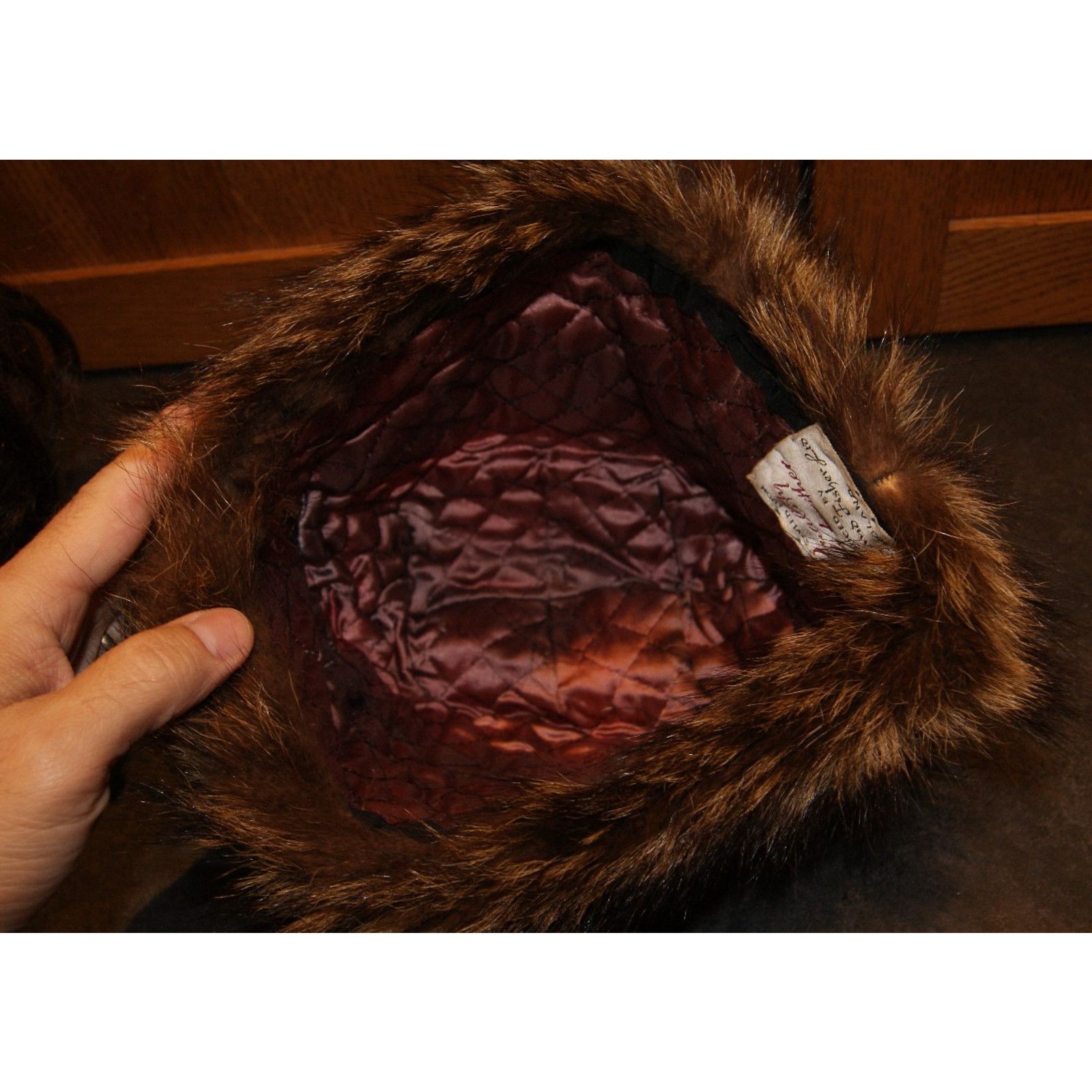 Vintage VTG Fox Fur Pillbox S/M Quilt Lined Strong & Fisher England Size ONE SIZE - 5 Thumbnail