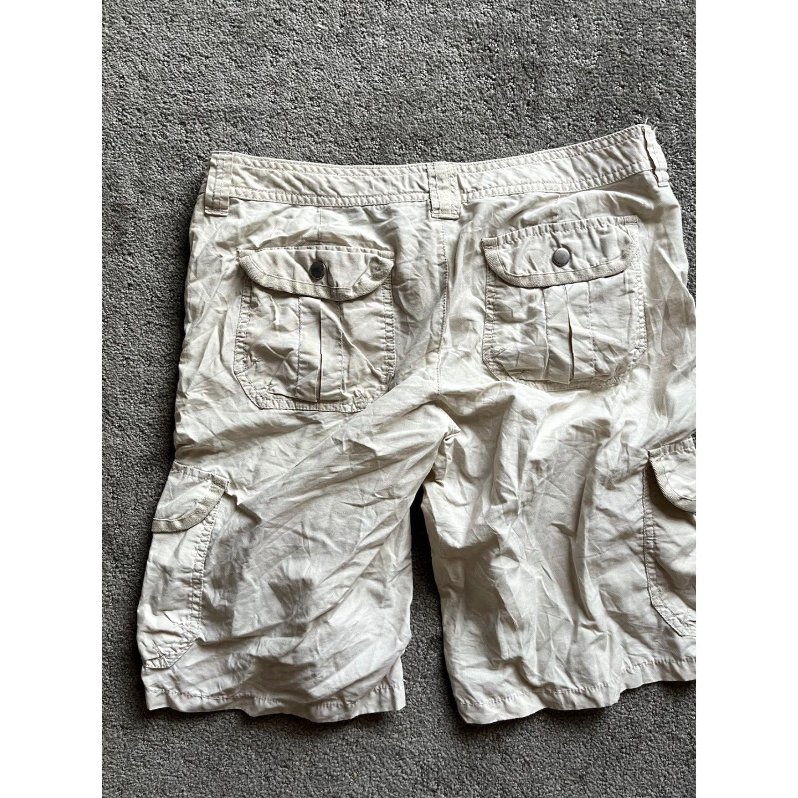 Tommy Hilfiger VINTAGE Tommy Hilfiger Cargo Shorts Women Size 7 Beige Cotton Drawstring Pockets Casual Summer Size 28" / US 6 / IT 42 - 2 Thumbnail