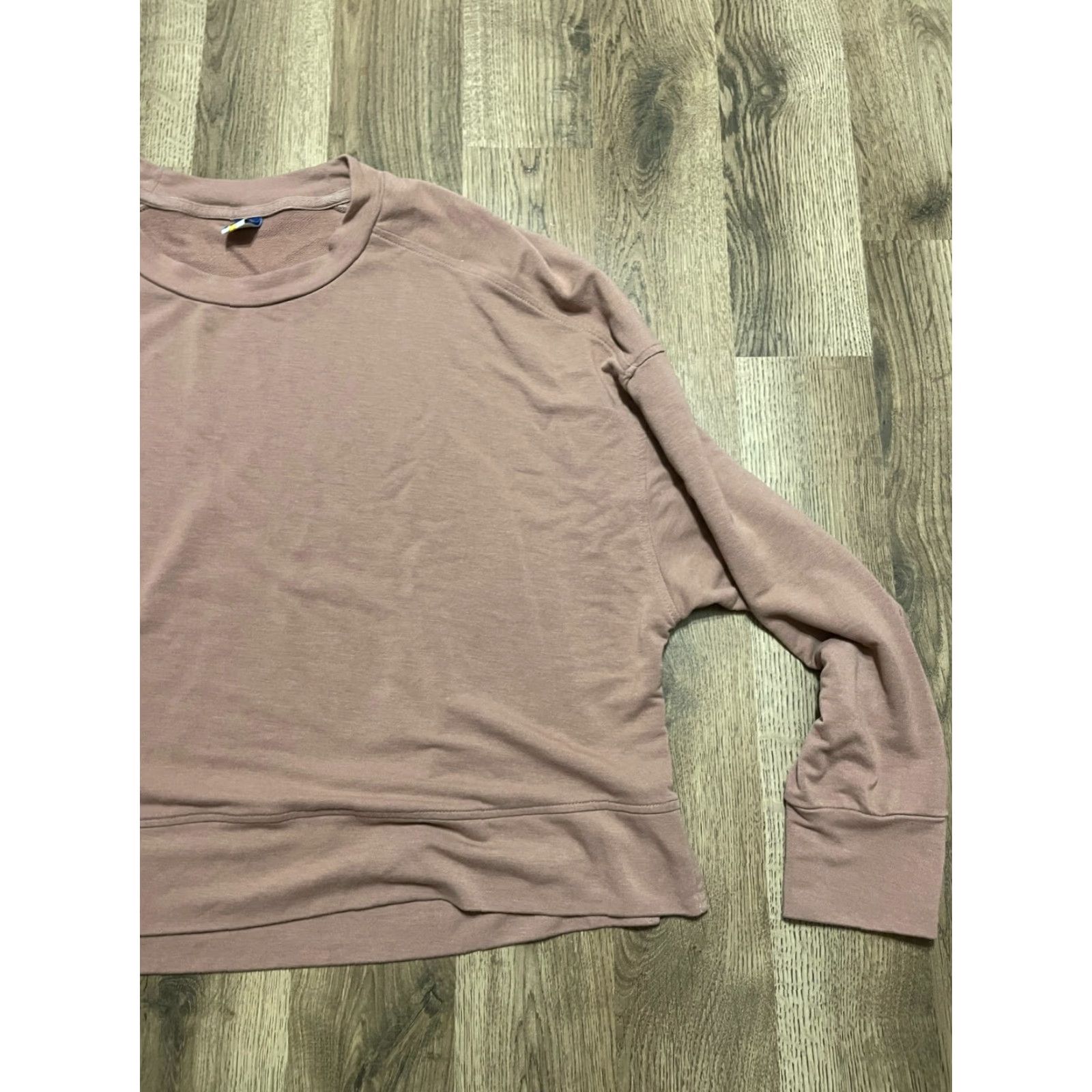 Old Navy Old Navy Shirt Women's XL Brown Long Sleeve French Terry Live In Size XL / US 12-14 / IT 48-50 - 4 Thumbnail