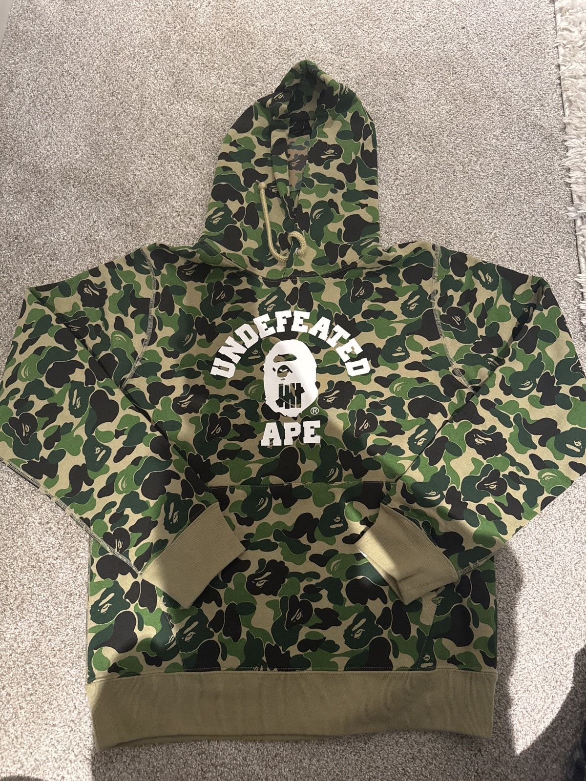 Bape × Undefeated Camo Undefeated x Bape Hoodie Size US M / EU 48-50 / 2 - 1 Thumbnail