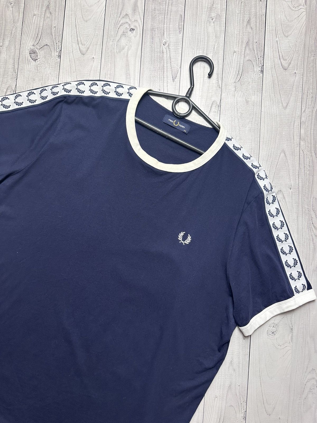 Fred Perry × Vintage Vintage Fred Perry logo tee size XXL Size US XXL / EU 58 / 5 - 2 Thumbnail