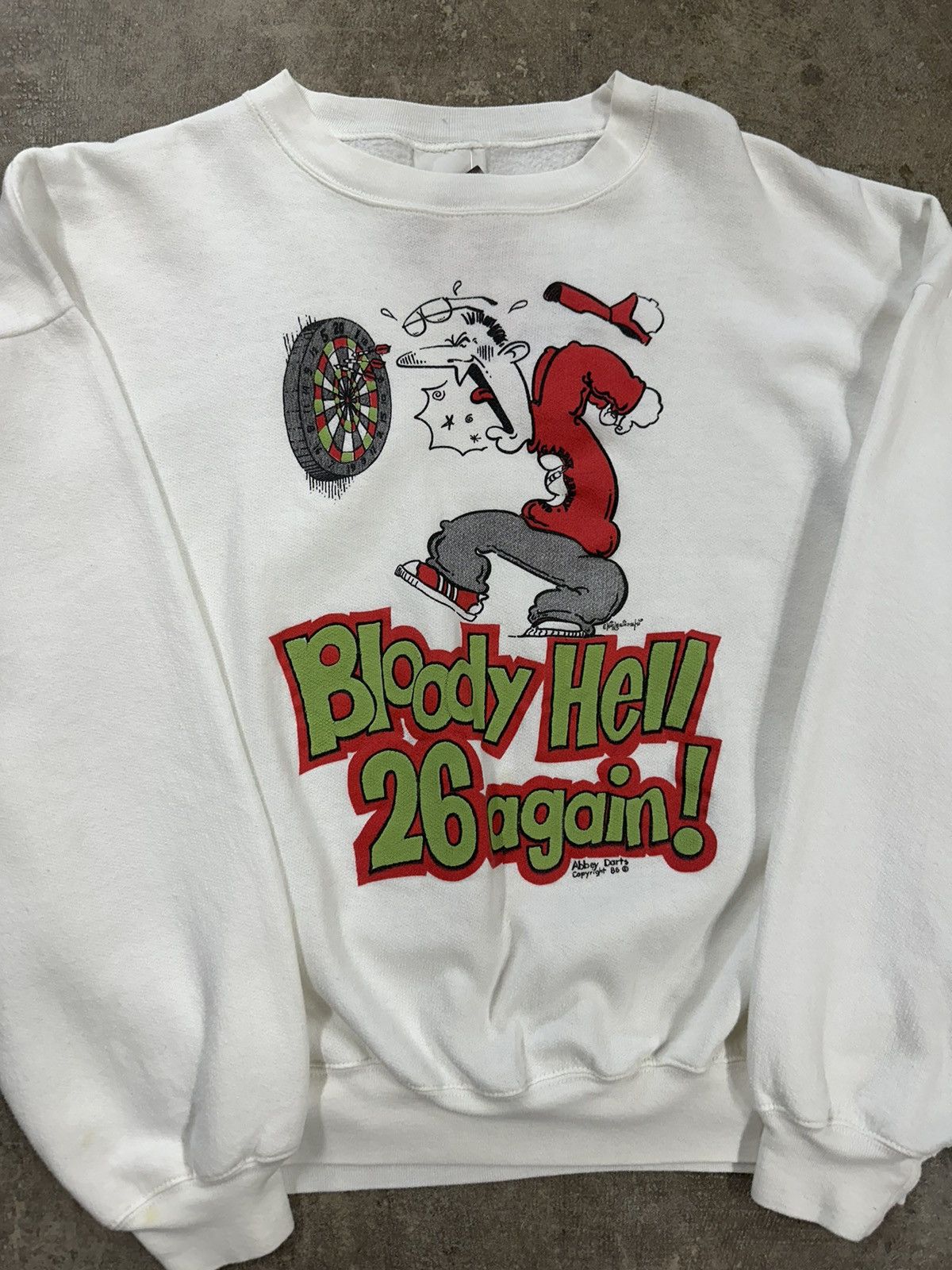 Vintage Vintage 80s Bloody Hell 26 Again! Dart Cartoon Sweatshirt Size S / US 4 / IT 40 - 2 Thumbnail
