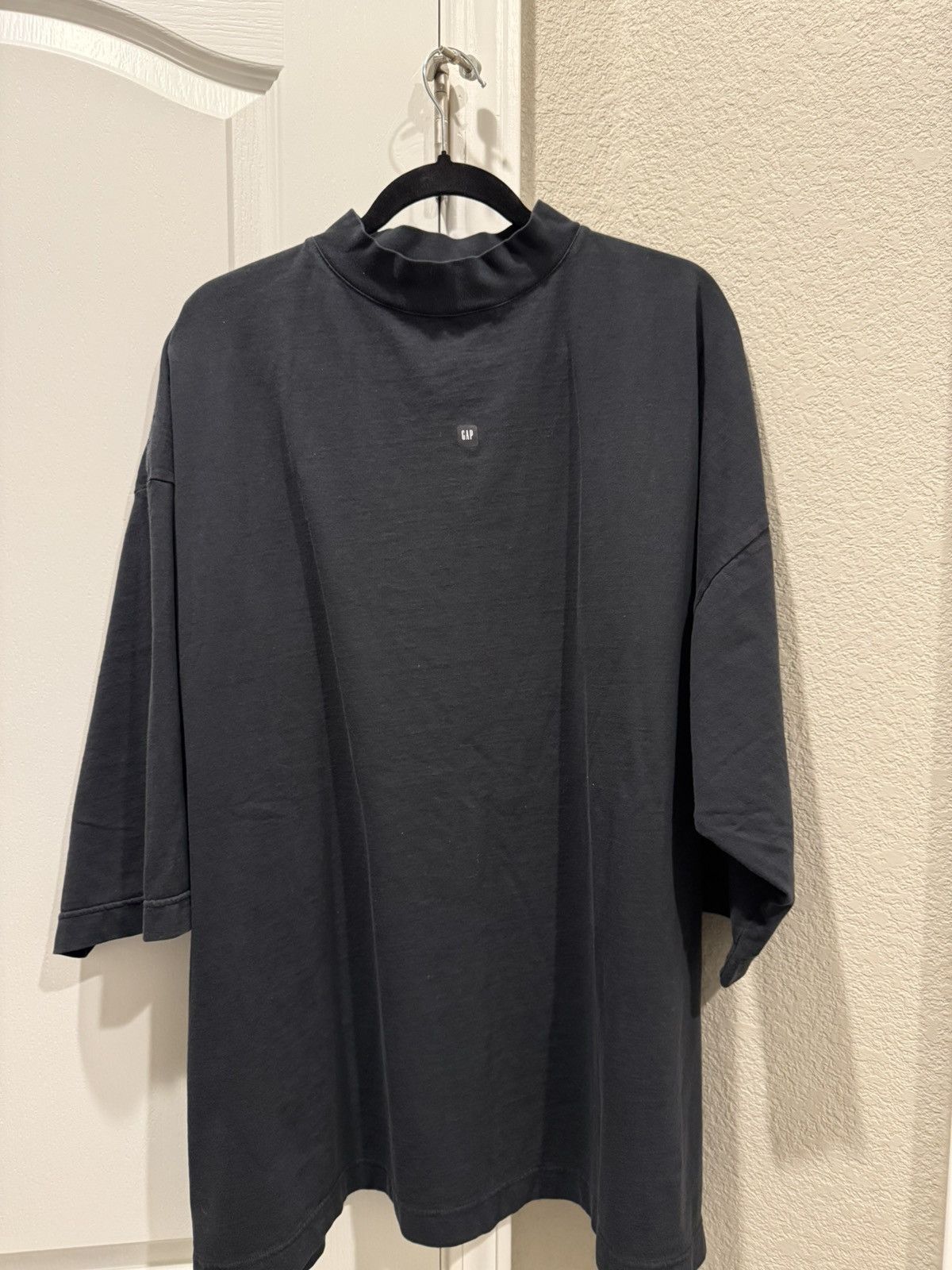 Gap × Yeezy Yeezy x gap x balenciaga 3/4 sleeve Size US M / EU 48-50 / 2 - 1 Thumbnail