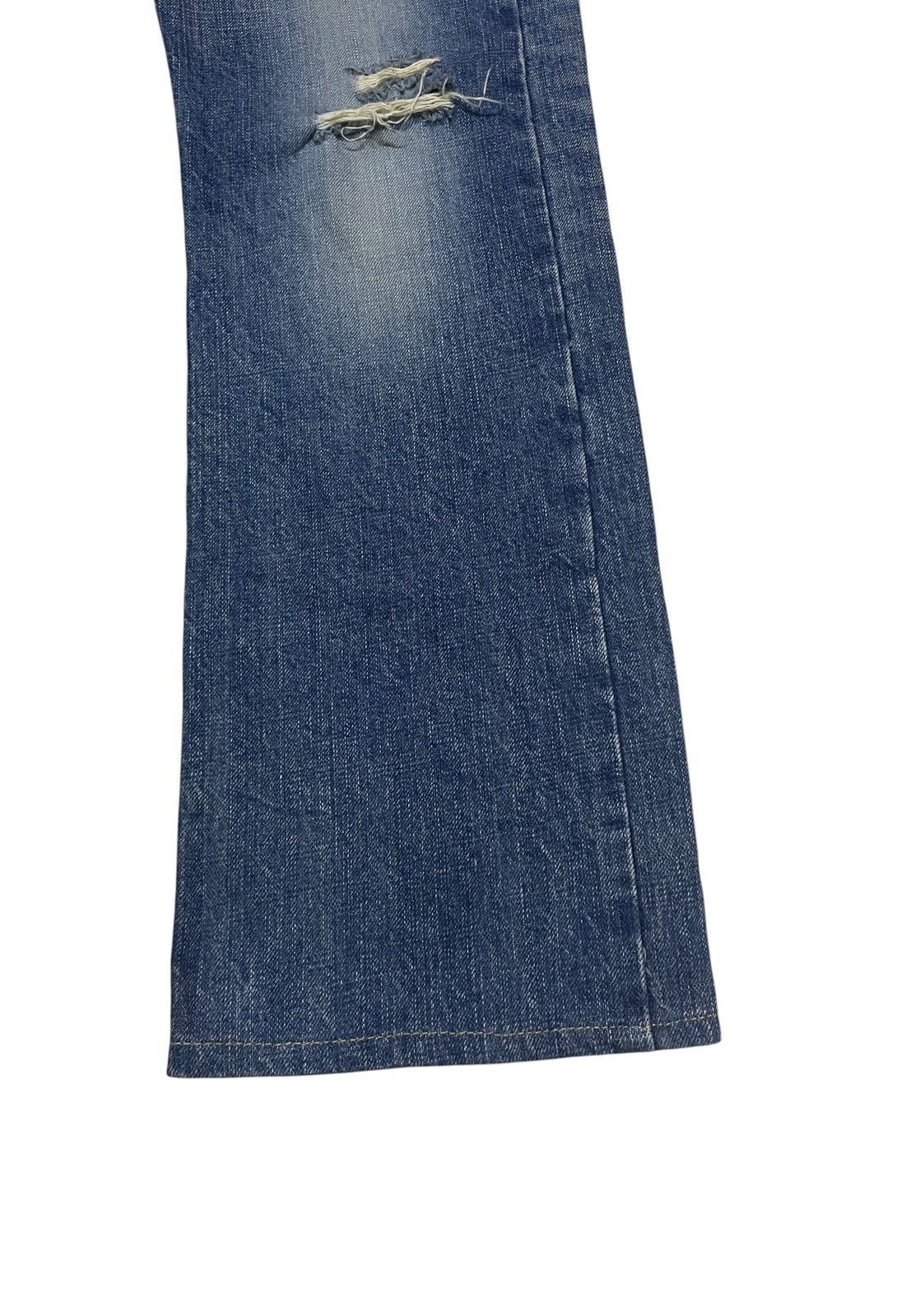 Le Grande Bleu (L.G.B.) Very Rare Vintage Japanese Brand LGB Distressed Jeans 1990s Size US 30 / EU 46 - 6 Thumbnail