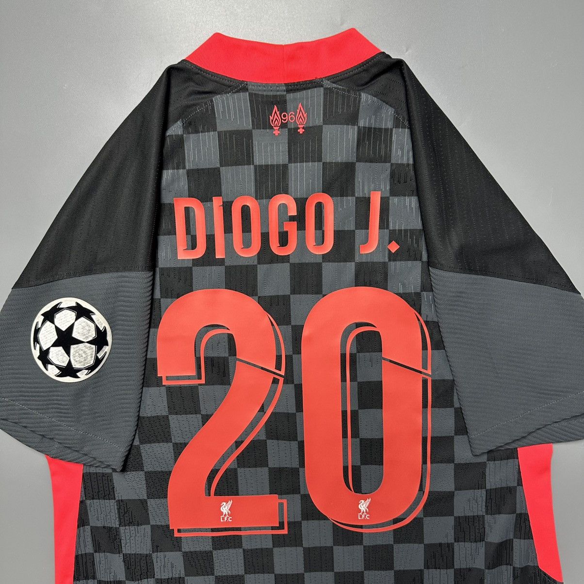 Vintage LIVERPOOL NIKE 2020/2021 SOCCER THIRD JERSEY #20 DIOGO JOTA Size US M / EU 48-50 / 2 - 11 Thumbnail