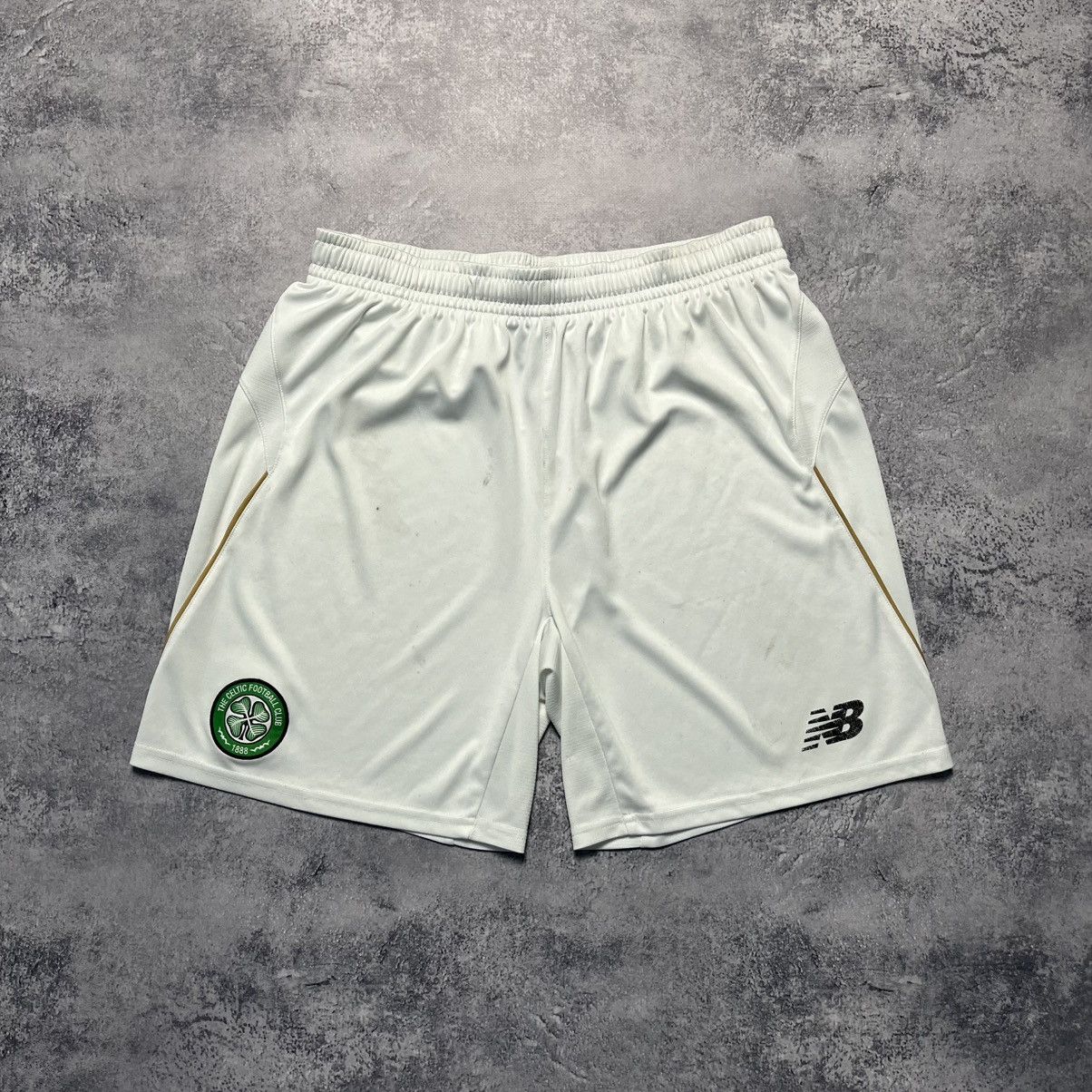 New Balance New Balance FC Celtic Soccer Jersey Shorts Football Home Size US 34 / EU 50 - 1 Thumbnail