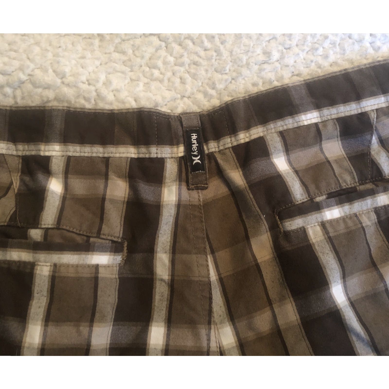 Hurley Hurley Mens Casual Shorts Brown Plaid Flat Front Size 32 Shorts Mens Brown Plaid Casual Beach 32 Size US 32 / EU 48 - 4 Thumbnail