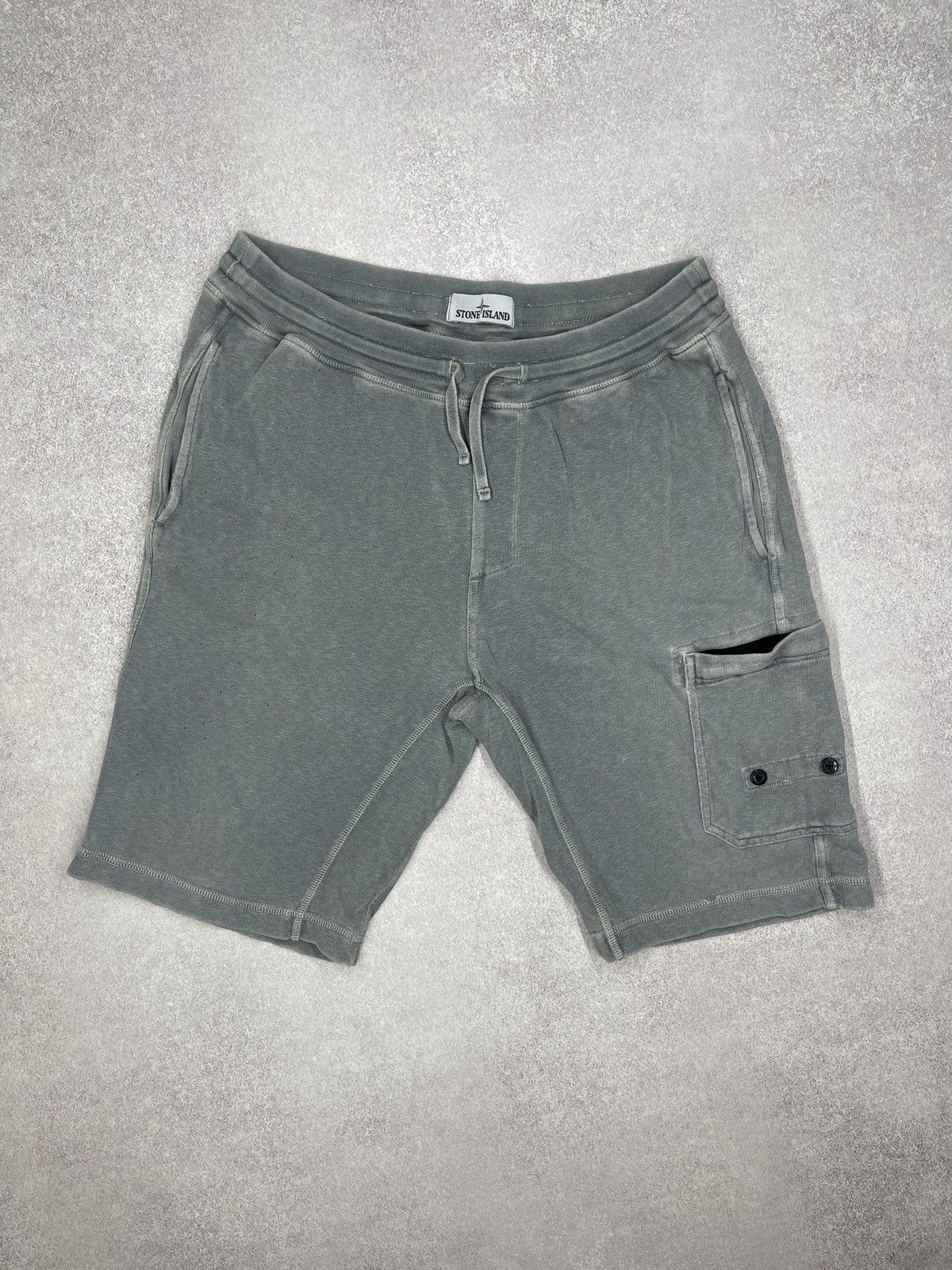 Stone Island Mens Stone Island Mustard 2015 Grey Cargo Shorts Size L Size US 34 / EU 50 - 2 Thumbnail
