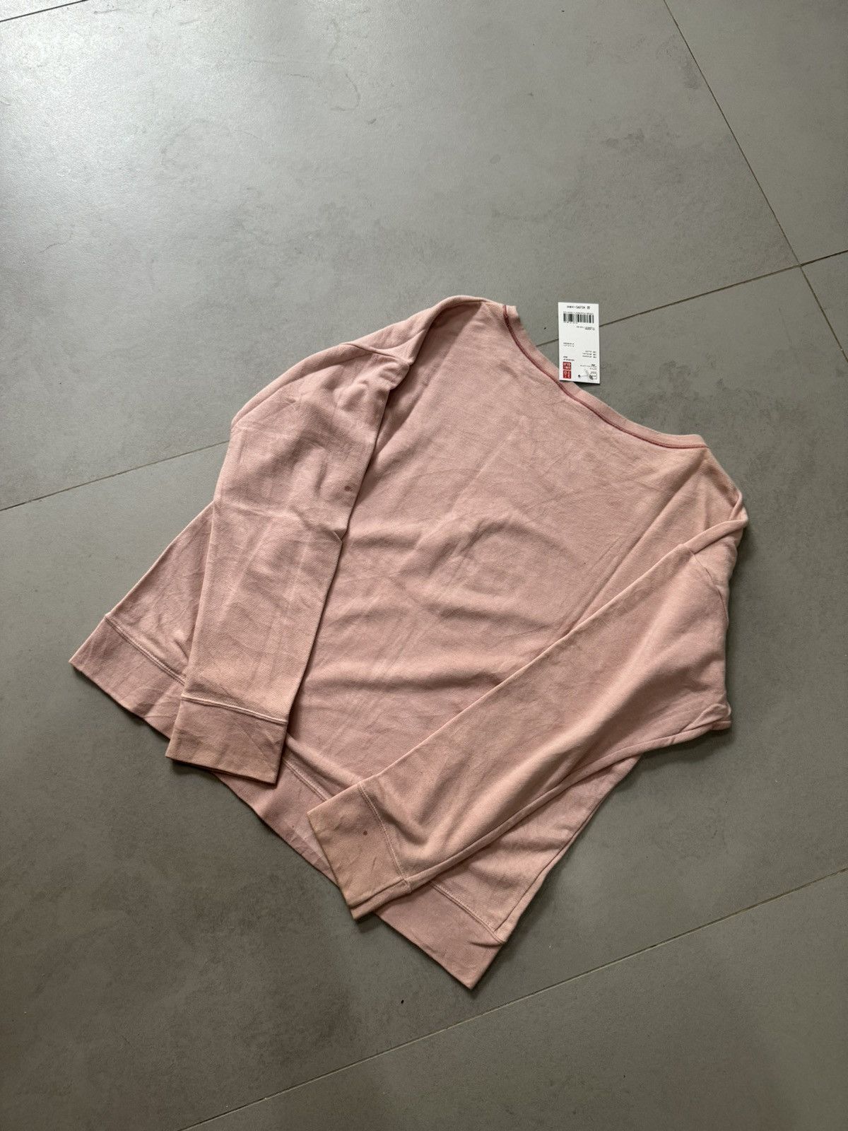 Uniqlo Bundle 3pcs Uniqlo Crewnecks Size US M / EU 48-50 / 2 - 5 Thumbnail