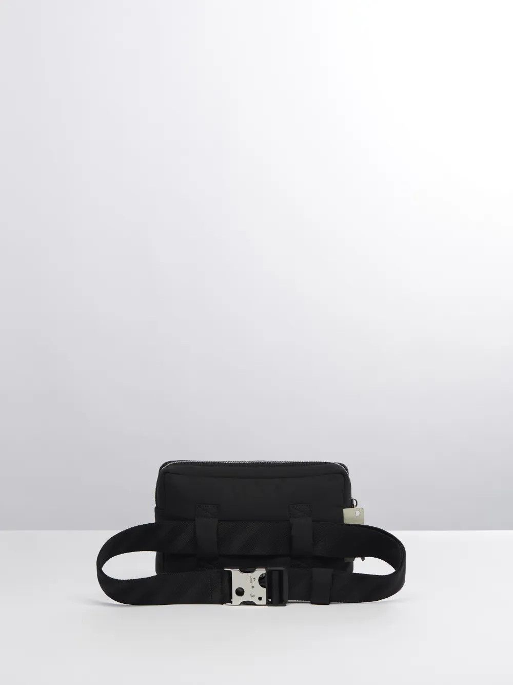 Off-White o1gr1nt0325 Size: OS / Meteor Nylon Belt Bag in Black Size ONE SIZE - 2 Thumbnail