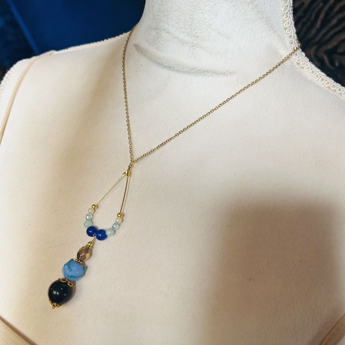 Handmade Handcrafted vintage bead changeable charm pendant necklace Size ONE SIZE - 3 Thumbnail