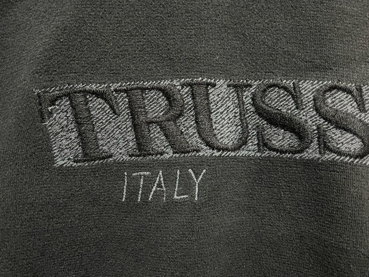Vintage 90s TRUSSARDI ITALY Big Logo Crewneck Sweatshirt