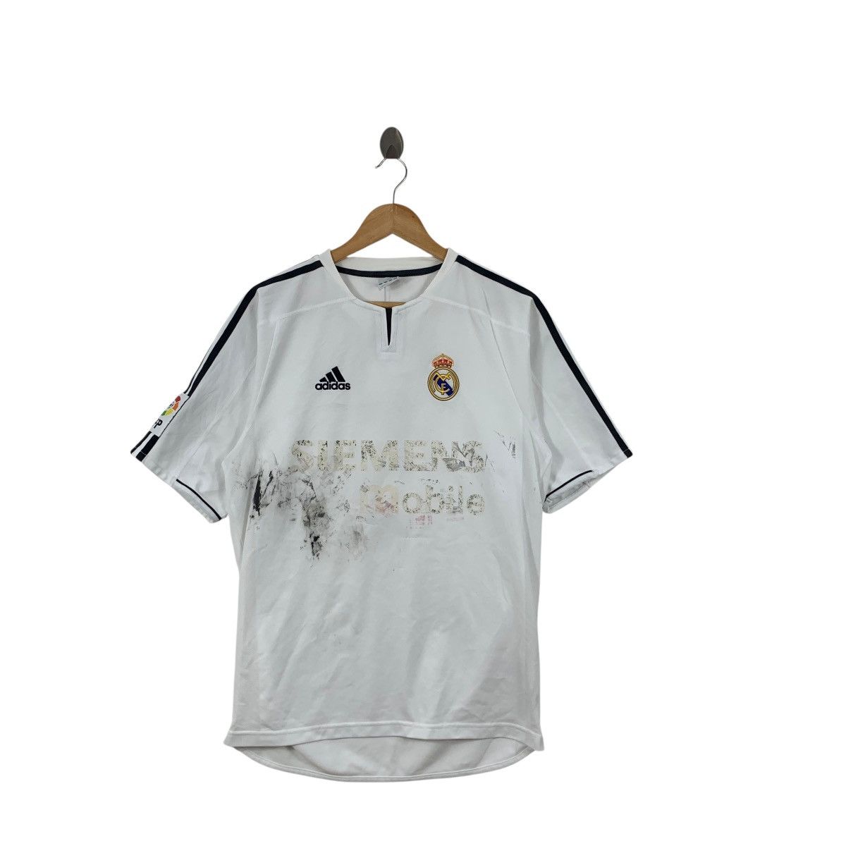 Adidas ADIDAS REAL MADRID Home 2004-2005 Season Football Jersey Size US S / EU 44-46 / 1 - 3 Thumbnail
