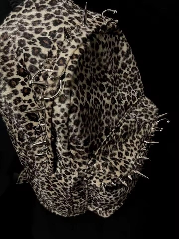 Other Punk Rivet Leopard Gothic Large Capacity Backpack Size ONE SIZE - 1 Thumbnail