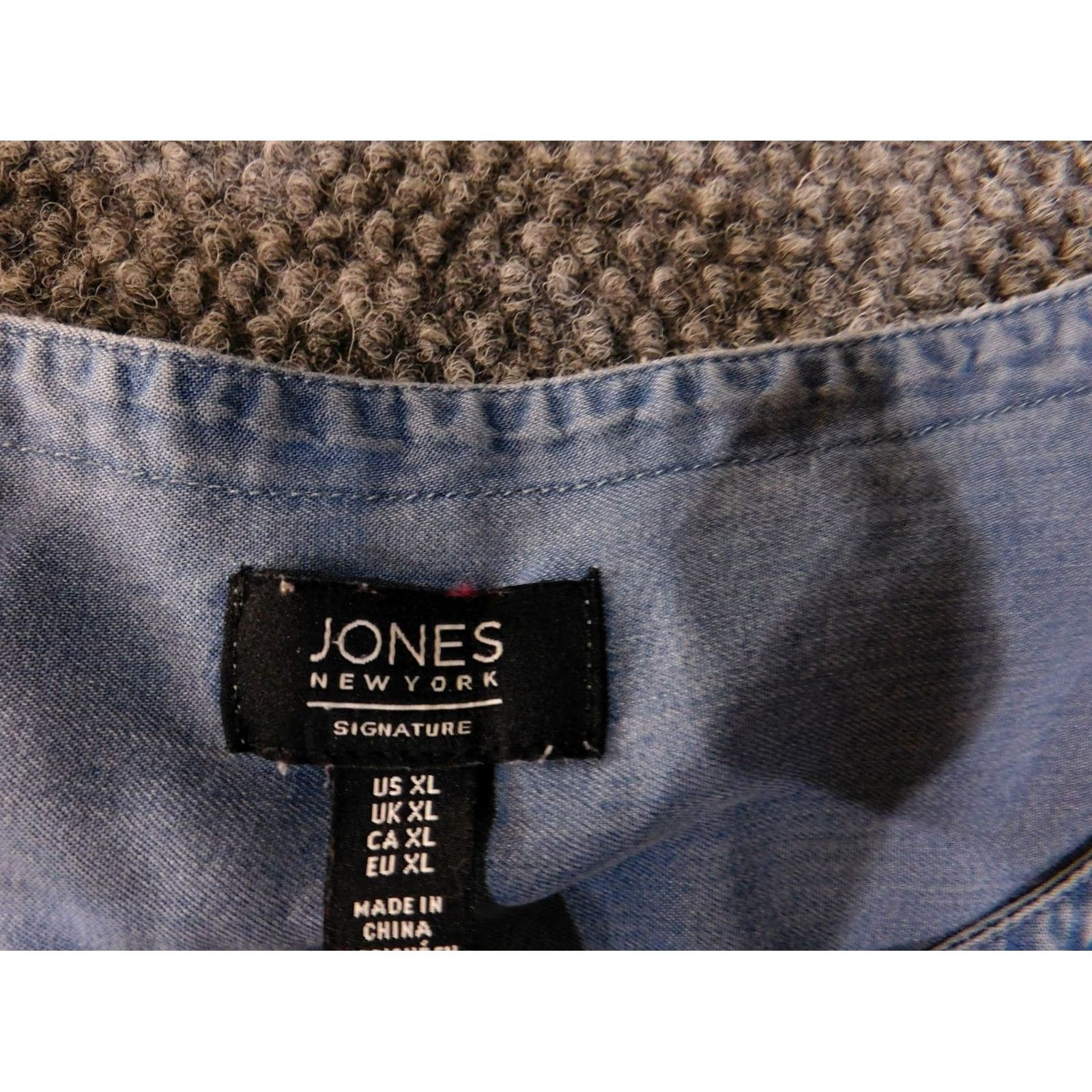 Jones New York Jones New York blouse Womens XL blue denim zip pocket Cap Sleeve V-Neck 3/4 Sleeve Regular Stretch Pockets Classic Size XL / US 12-14 / IT 48-50 - 4 Thumbnail