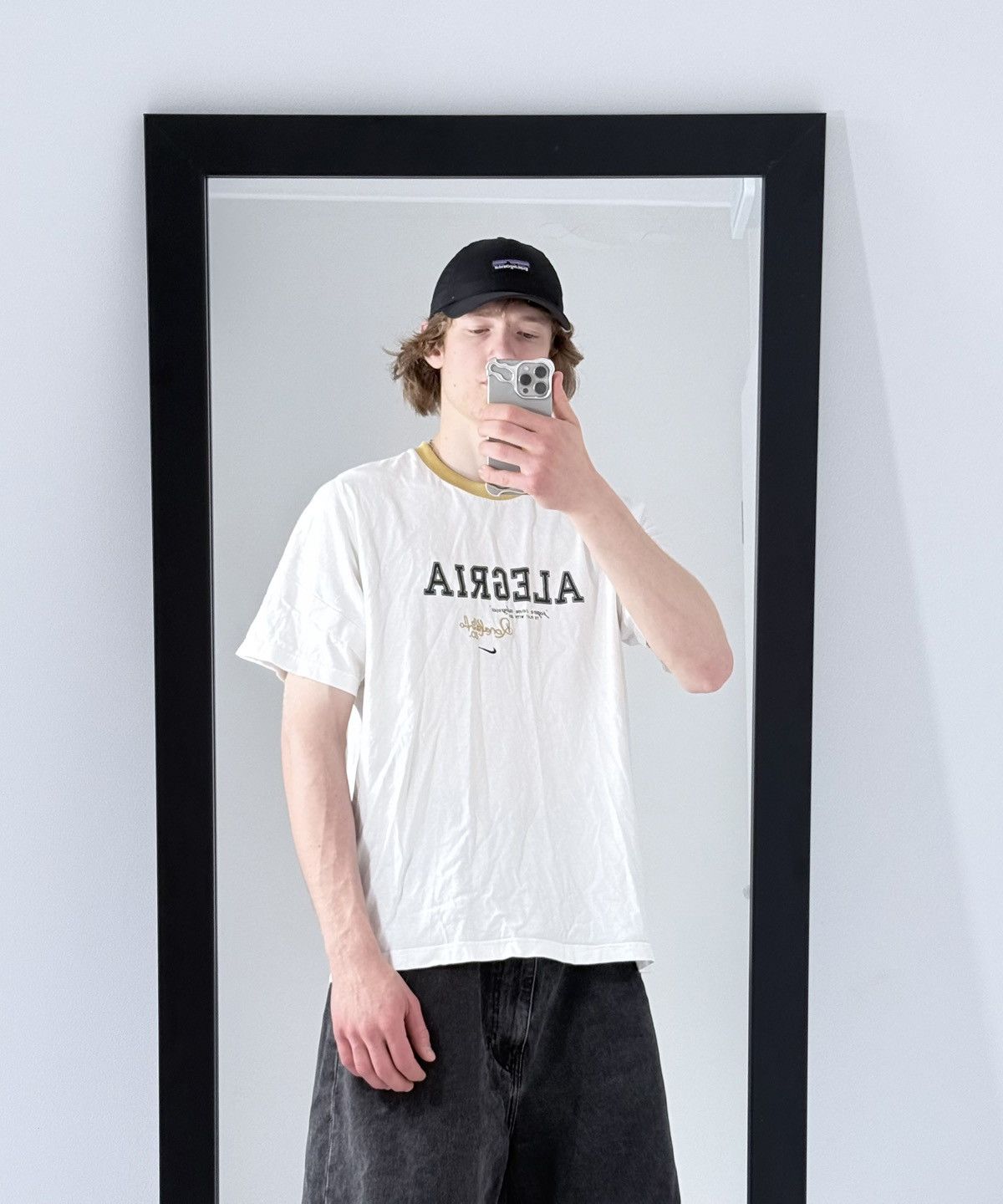 Nike Vintage Nike Y2K avantgarde streetwear oversize T-shirt Size US XL / EU 56 / 4 - 5 Thumbnail