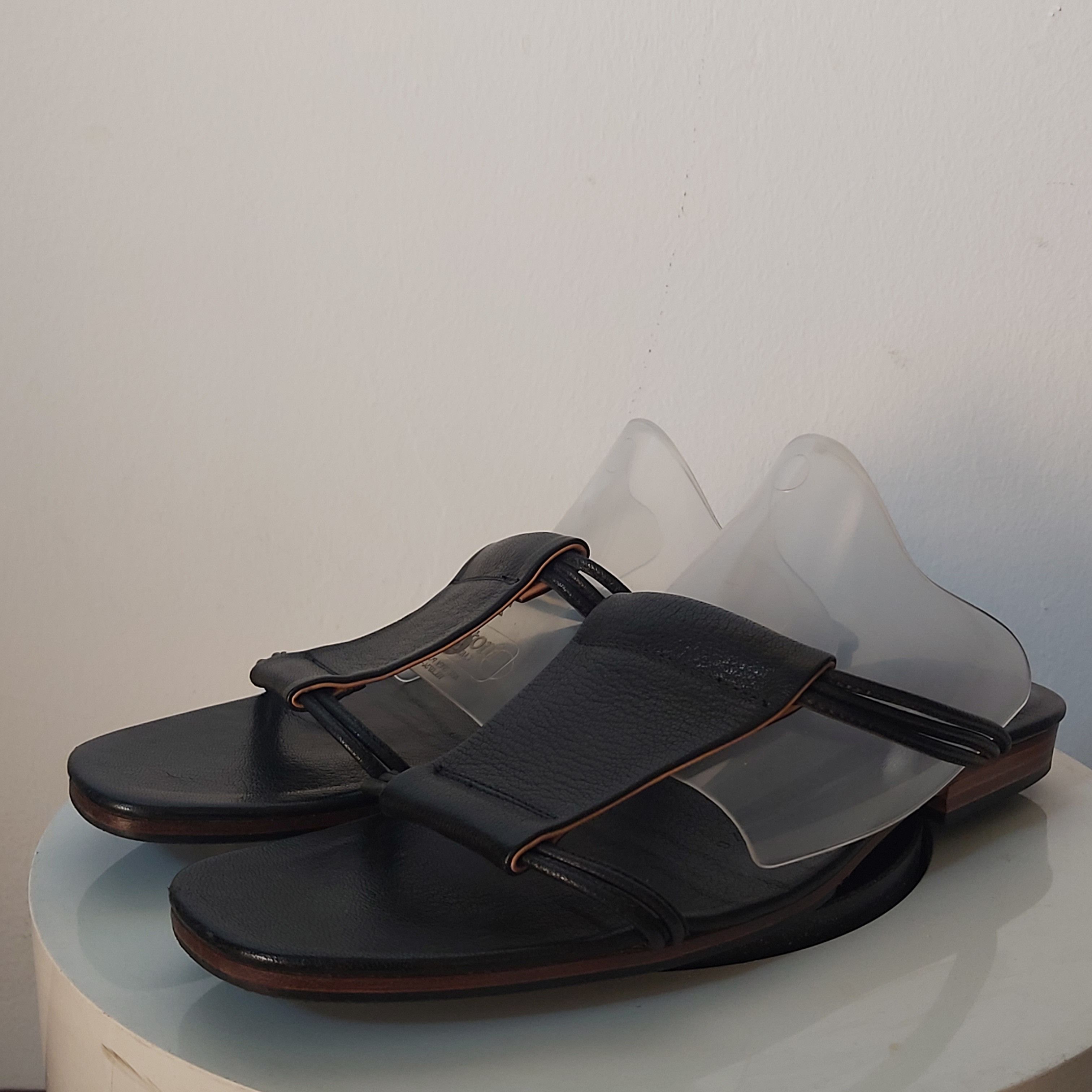 Y's × Yohji Yamamoto Y's Yohji Yamamoto ladies leather sandals black size 9 Size US 9 / IT 39 - 12 Thumbnail
