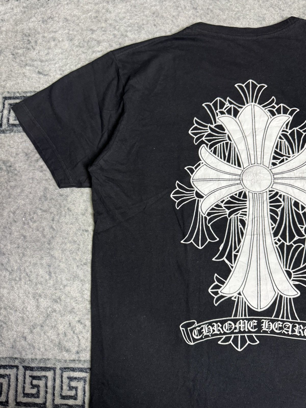 Chrome Hearts Chrome Hearts - Cemetery Graveyard Cross Tee Size US M / EU 48-50 / 2 - 4 Thumbnail