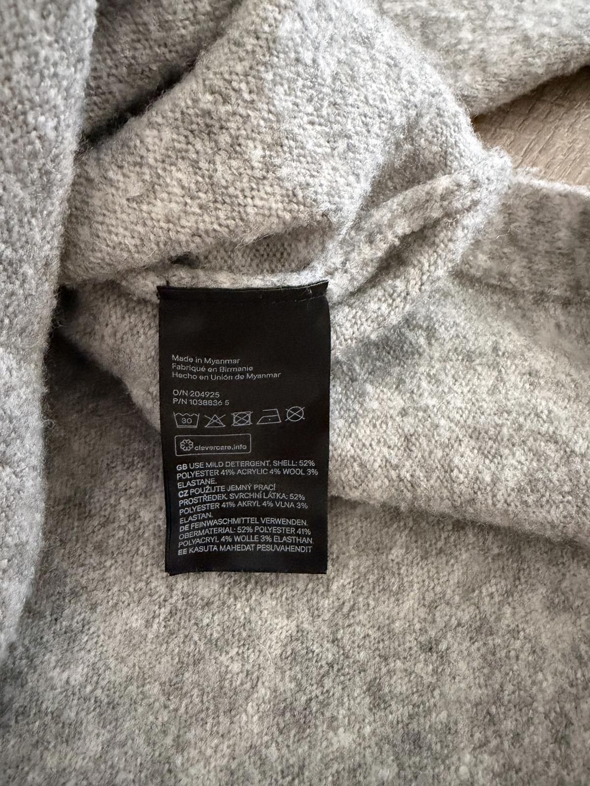 H&M H&M Oversized Sweater for Women's Size M / US 6-8 / IT 42-44 - 5 Thumbnail