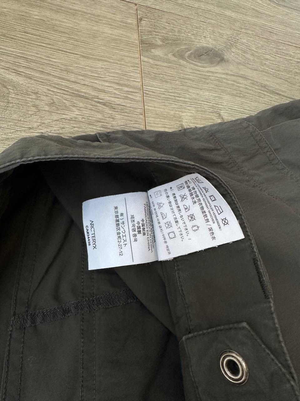 Arc'teryx × Vintage Vintage Arc’Teryx Outdoor Green Cargo Pants Size US 30 / EU 46 - 9 Thumbnail