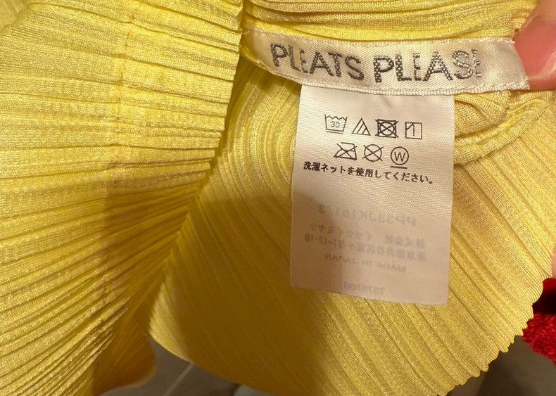 Issey Miyake issey miyake size:3 Yellow long sleeves 2506-Nextarrow Size XXS / US 00 / IT 34 - 2 Thumbnail