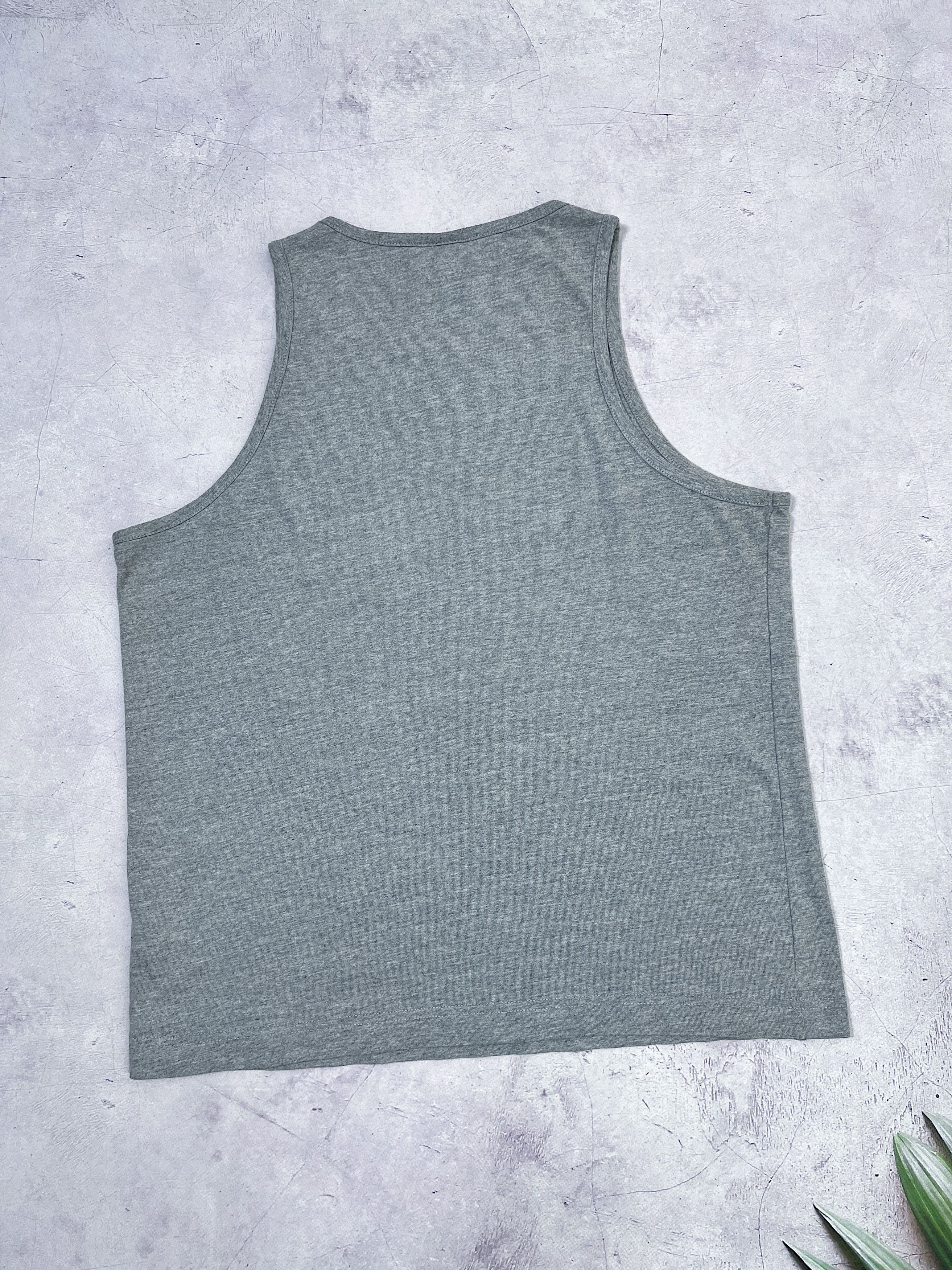 Nike × Vintage Vintage Nike Vest Central Logo Grey Size US M / EU 48-50 / 2 - 11 Thumbnail