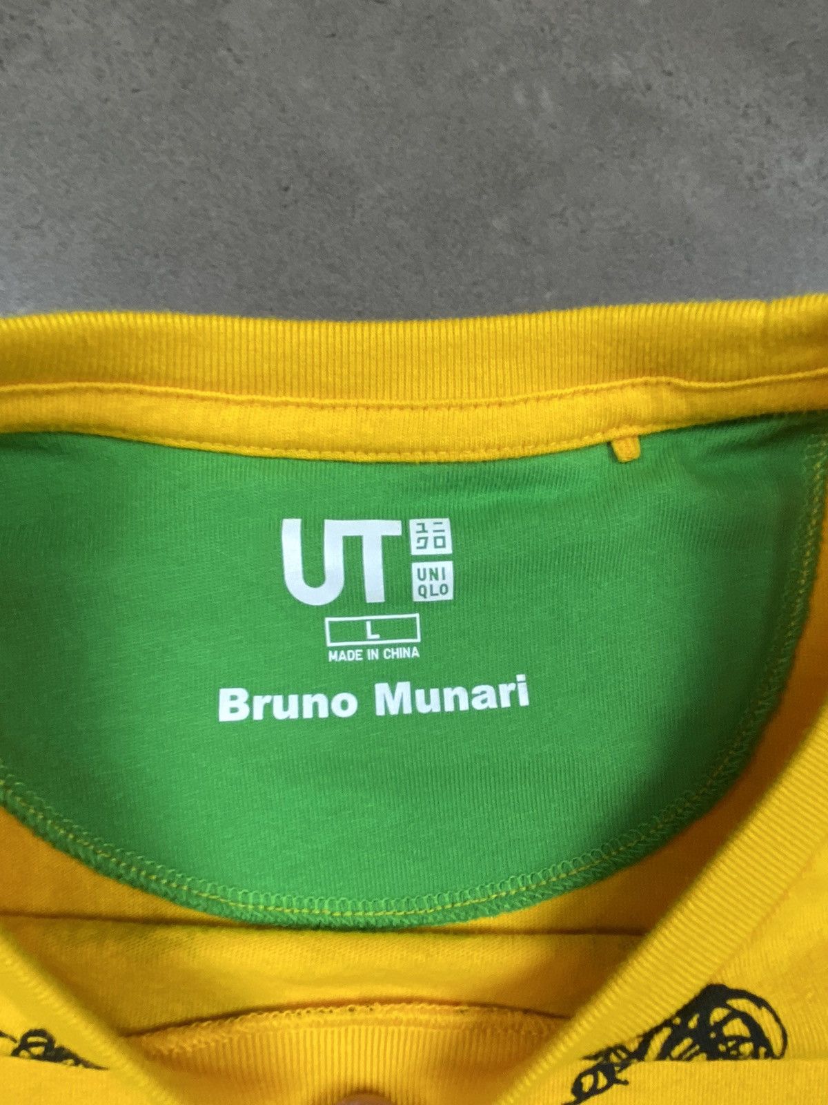 Uniqlo Bruno Munari UNIQLO t shirt Size US L / EU 52-54 / 3 - 5 Thumbnail