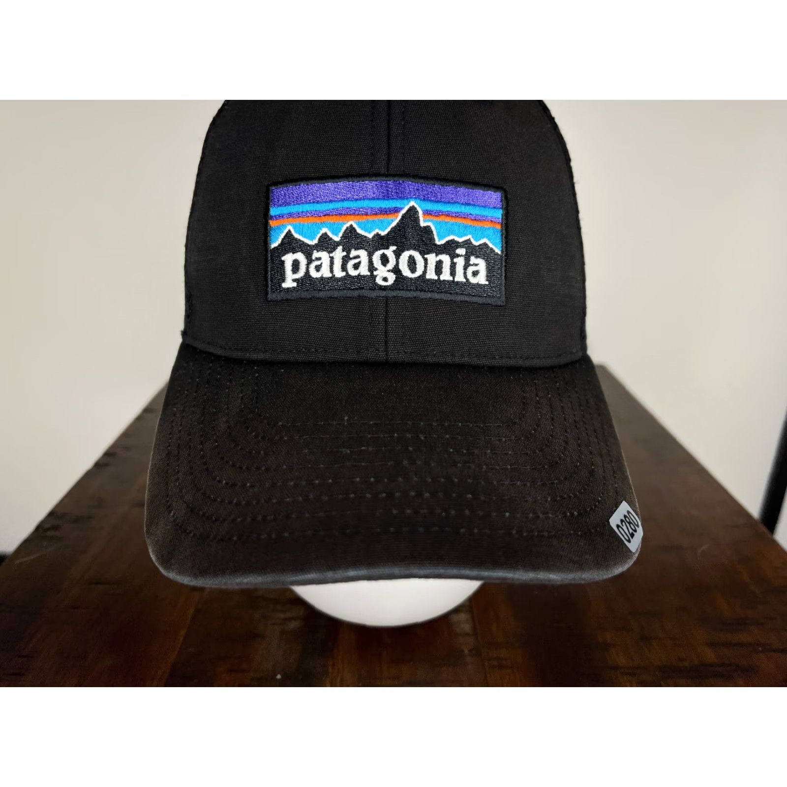 Patagonia Patagonia Hat Cap Snap Back Adult One Size Black Poly Fitz Roy Embroider Trucker Size ONE SIZE - 3 Thumbnail
