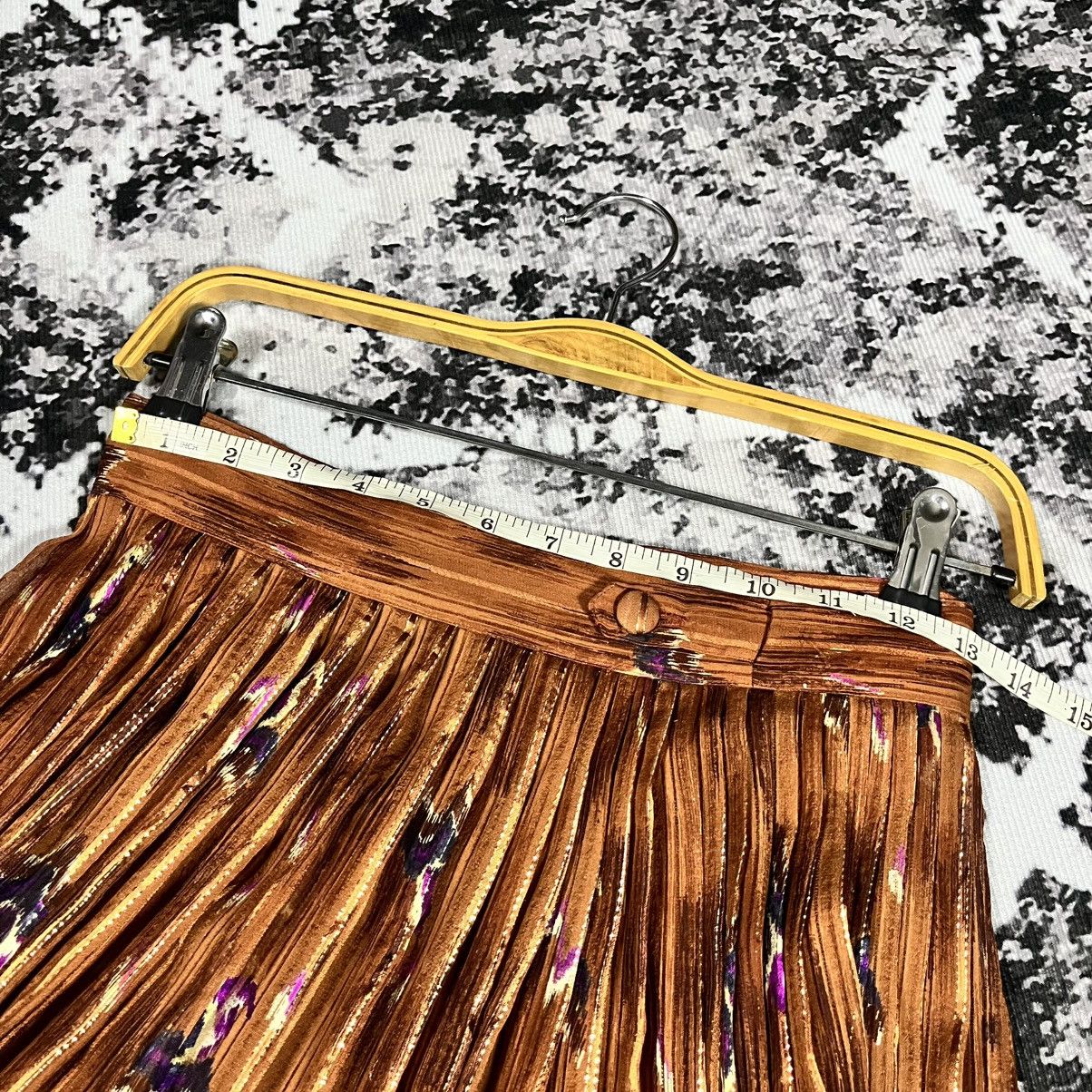 Salvatore Ferragamo × Vintage Vintage Salvatore Ferragamo Pleated Skirt Size 27" / US 4 / IT 40 - 5 Thumbnail