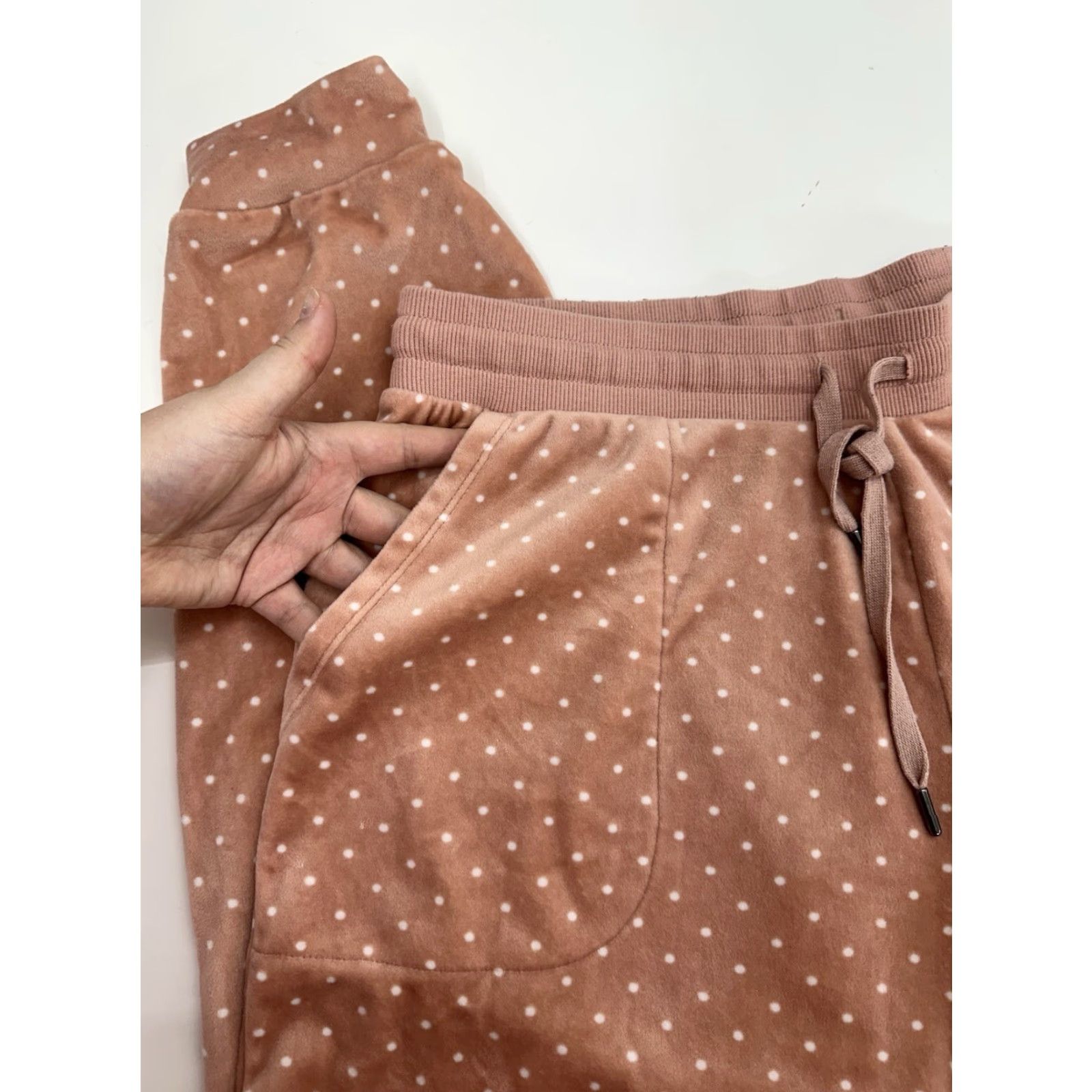 Pinko Three Dots Womens Sweatpants Large Pink Polka Dot Drawstring Fuzzy Size 36" / US 14 / IT 50 - 2 Thumbnail