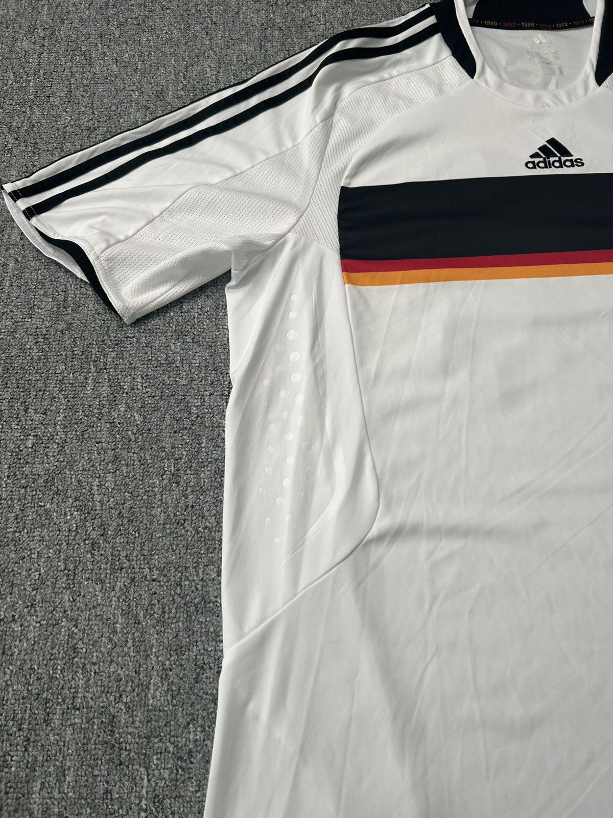 Adidas Adidas Germany Euro 2008 Home Jersey Sieger 70 Vintage XL Size US XL / EU 56 / 4 - 9 Thumbnail