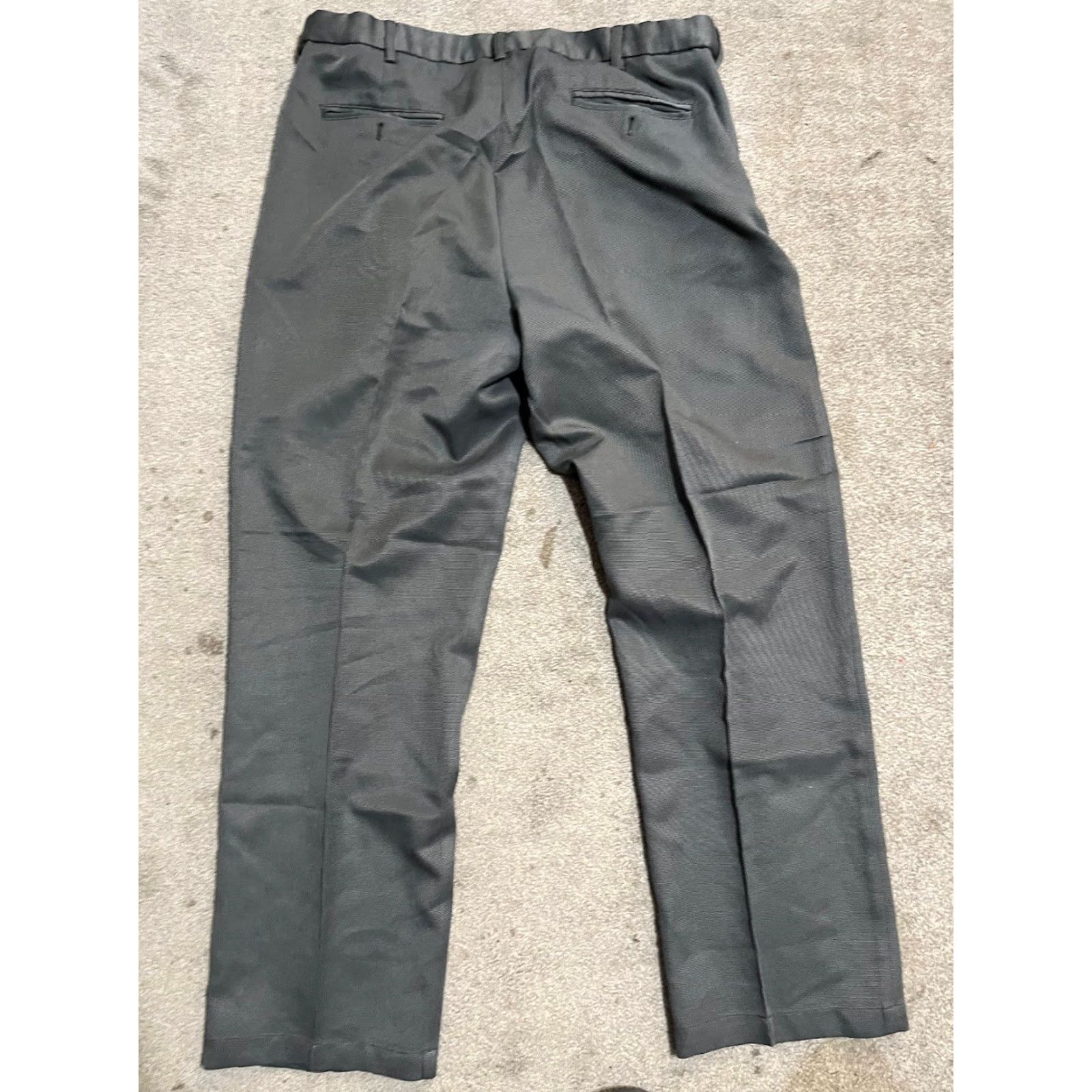 Haggar Haggar Gray Solid Polyester Pleated Front Mens Dress Pants 40x32 Regular Straight Dress Pants Mens Haggar Gray 40 32 Size US 40 / EU 56 - 3 Thumbnail
