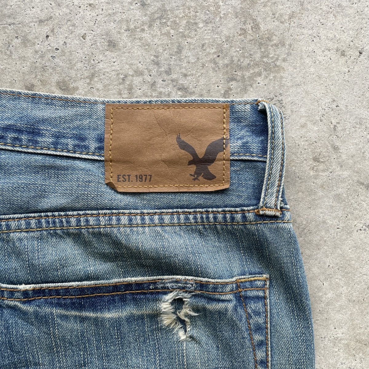 American Eagle Outfitters American Eagle Vintage Jeans Rusty Distressed Faded Pants Size US 39 - 9 Thumbnail