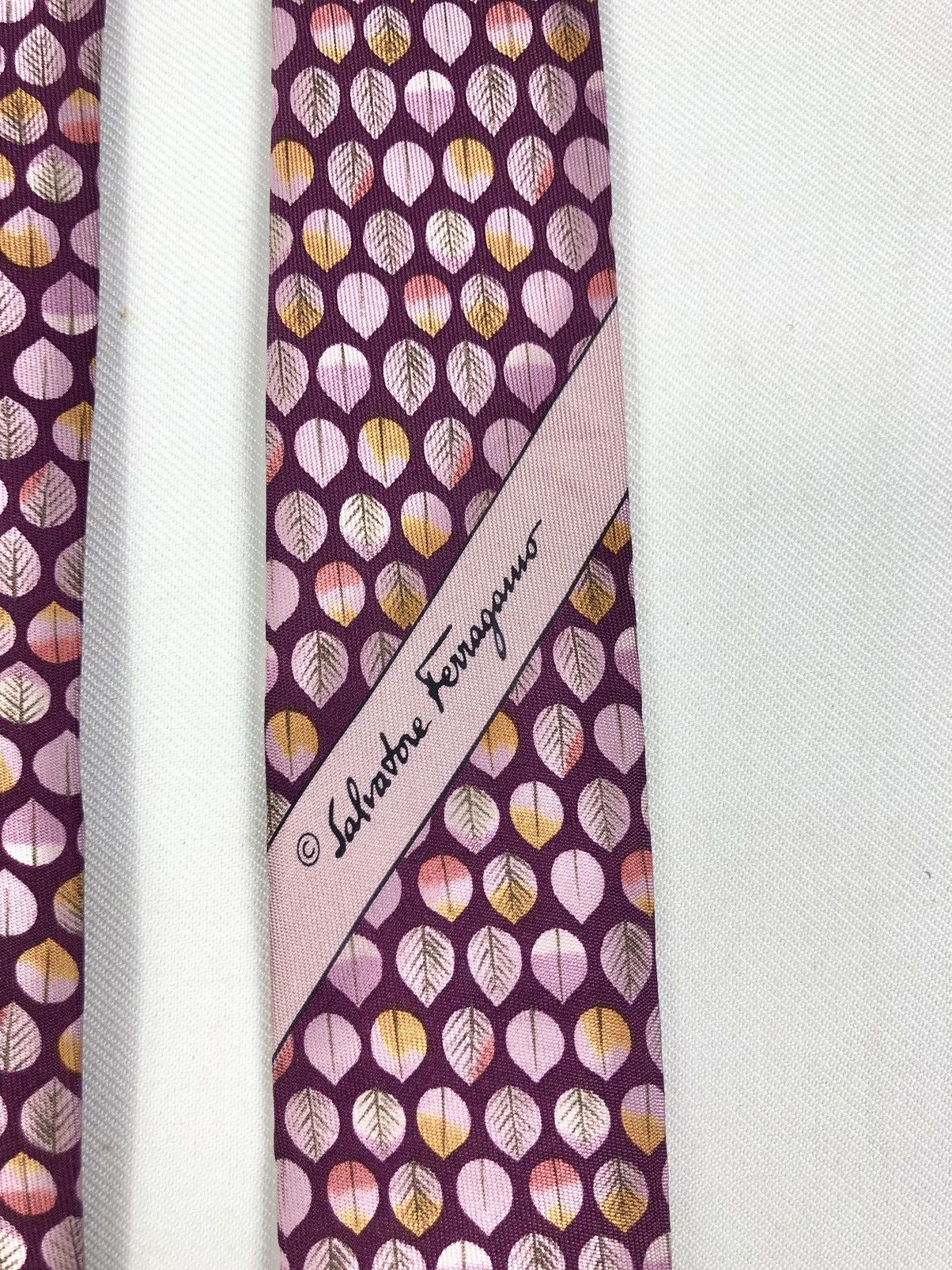 Salvatore Ferragamo Rare Salvatore Ferragamo Silk Tie Made in Italy Size ONE SIZE - 5 Thumbnail