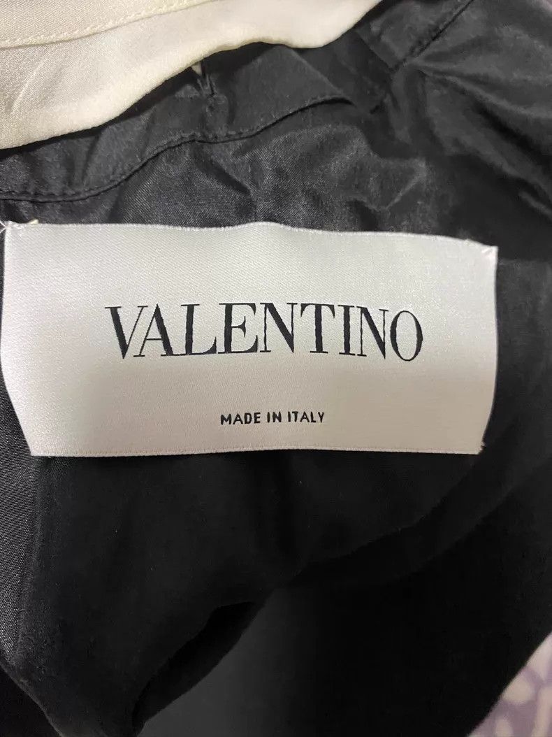 Valentino Valentino The main line of the dress Size XS / US 0-2 / IT 36-38 - 2 Thumbnail