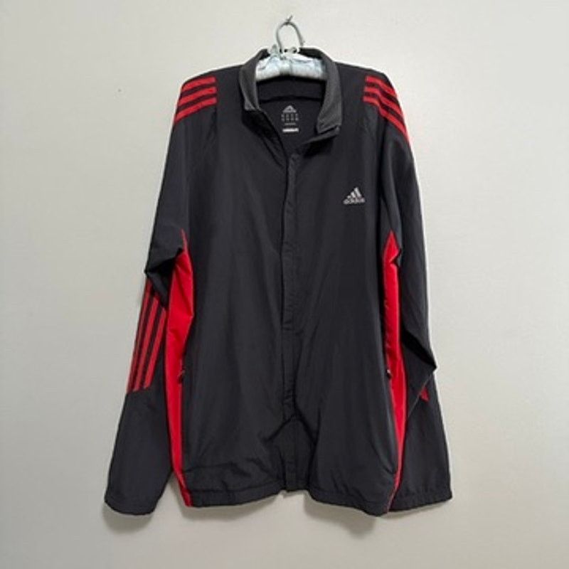Adidas Adidas gray and red classic three stripe windbreaker jacket Size US XL / EU 56 / 4 - 2 Thumbnail