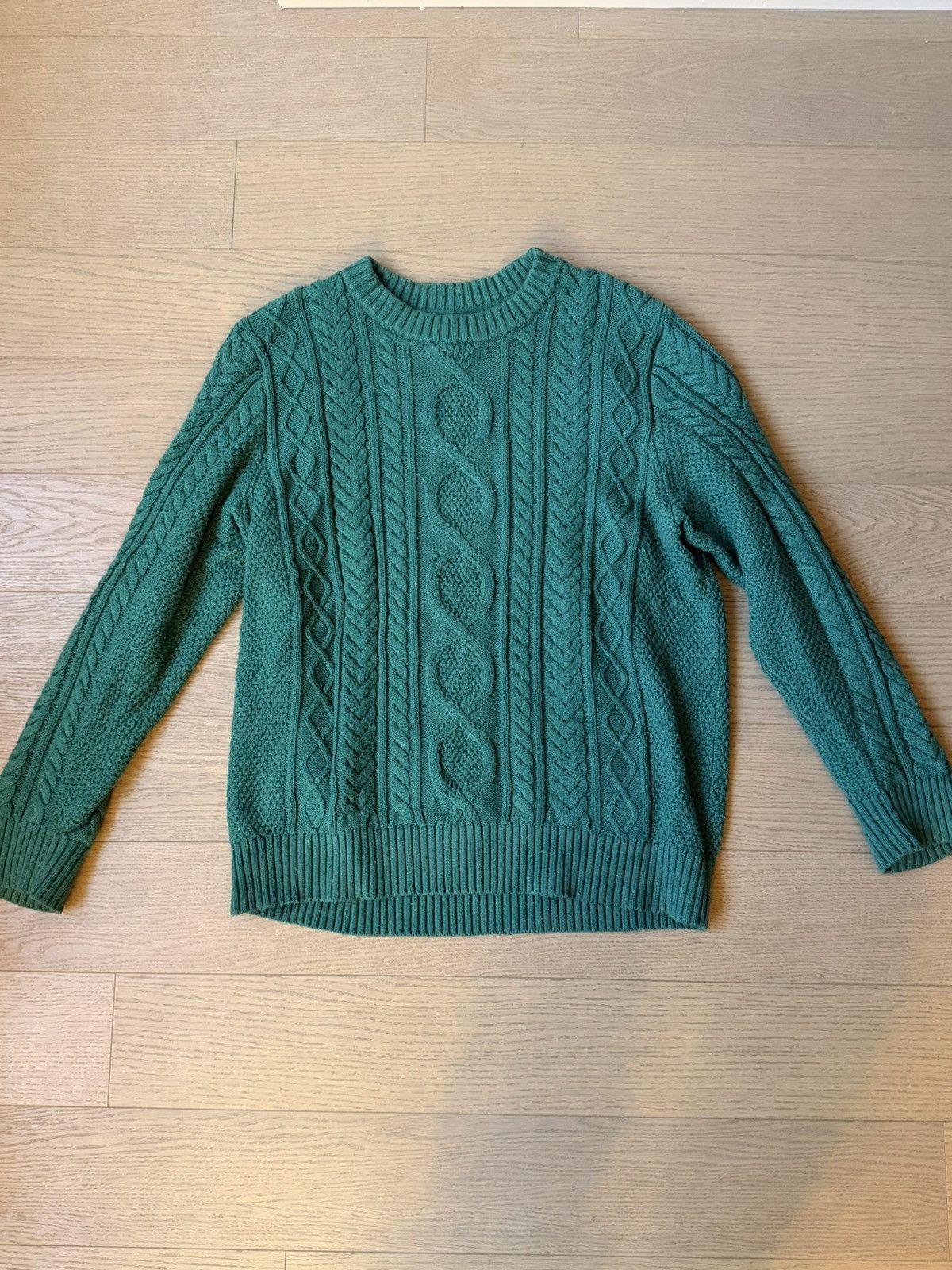 L.L. Bean Emerald Green Heritage Knit Cable Fisherman’s Sweater Size US L / EU 52-54 / 3 - 1 Thumbnail