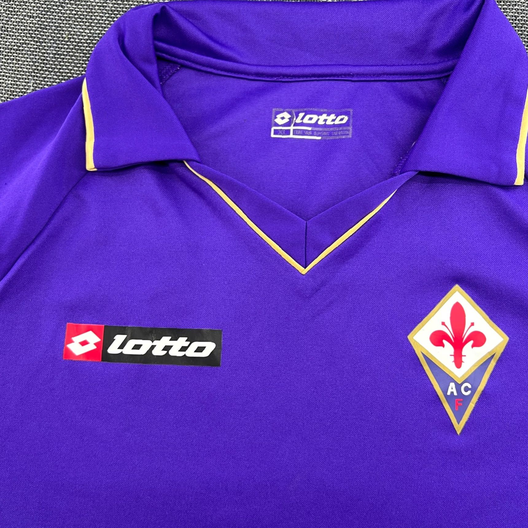 Vintage Fiorentina 2010 2011 Home Football Jersey Mens XL Lotto Adult Shirt Purple Size US XL / EU 56 / 4 - 4 Thumbnail