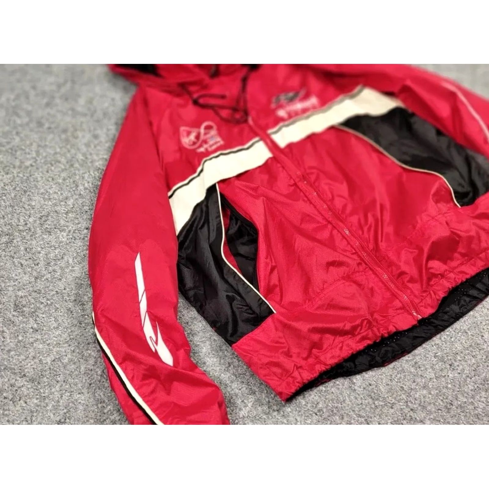Yamaha VINTAGE Yamaha Racing Windbreaker Jacket Mens L Red Logo 90s Windbreaker Full Zip All Seasons Vintage Yamaha Racing Jacket Size US L / EU 52-54 / 3 - 7 Thumbnail