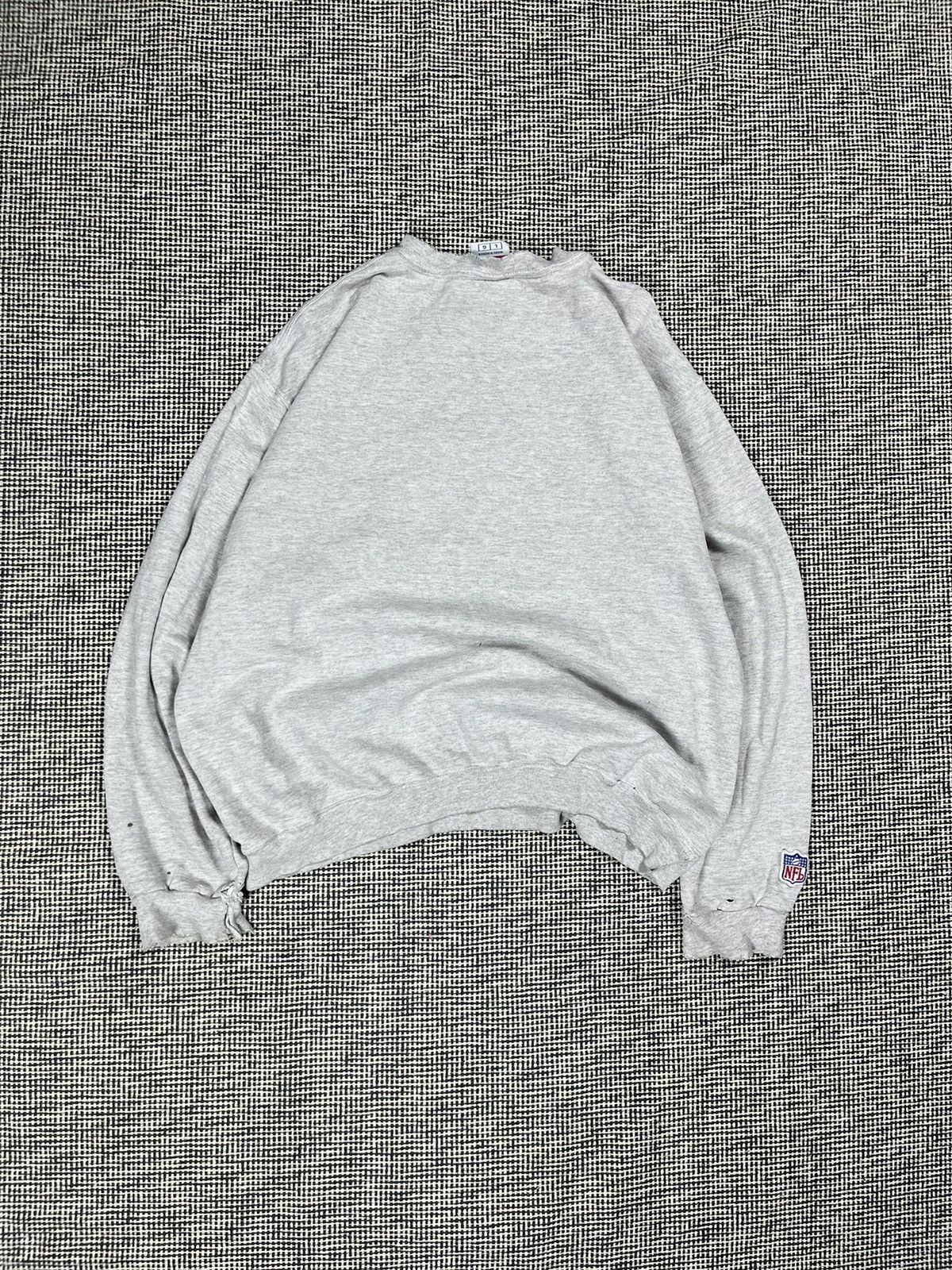 NFL × Vintage trashed vintage Minnesota Vikings champion sweatshirt Size US L / EU 52-54 / 3 - 9 Thumbnail