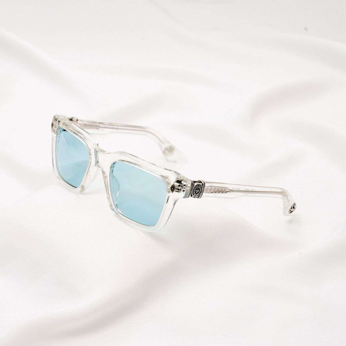 Chrome Hearts CHROME HEARTS HALLLAMANASS CRYSTAL SUNGLASSES Size ONE SIZE - 1 Thumbnail