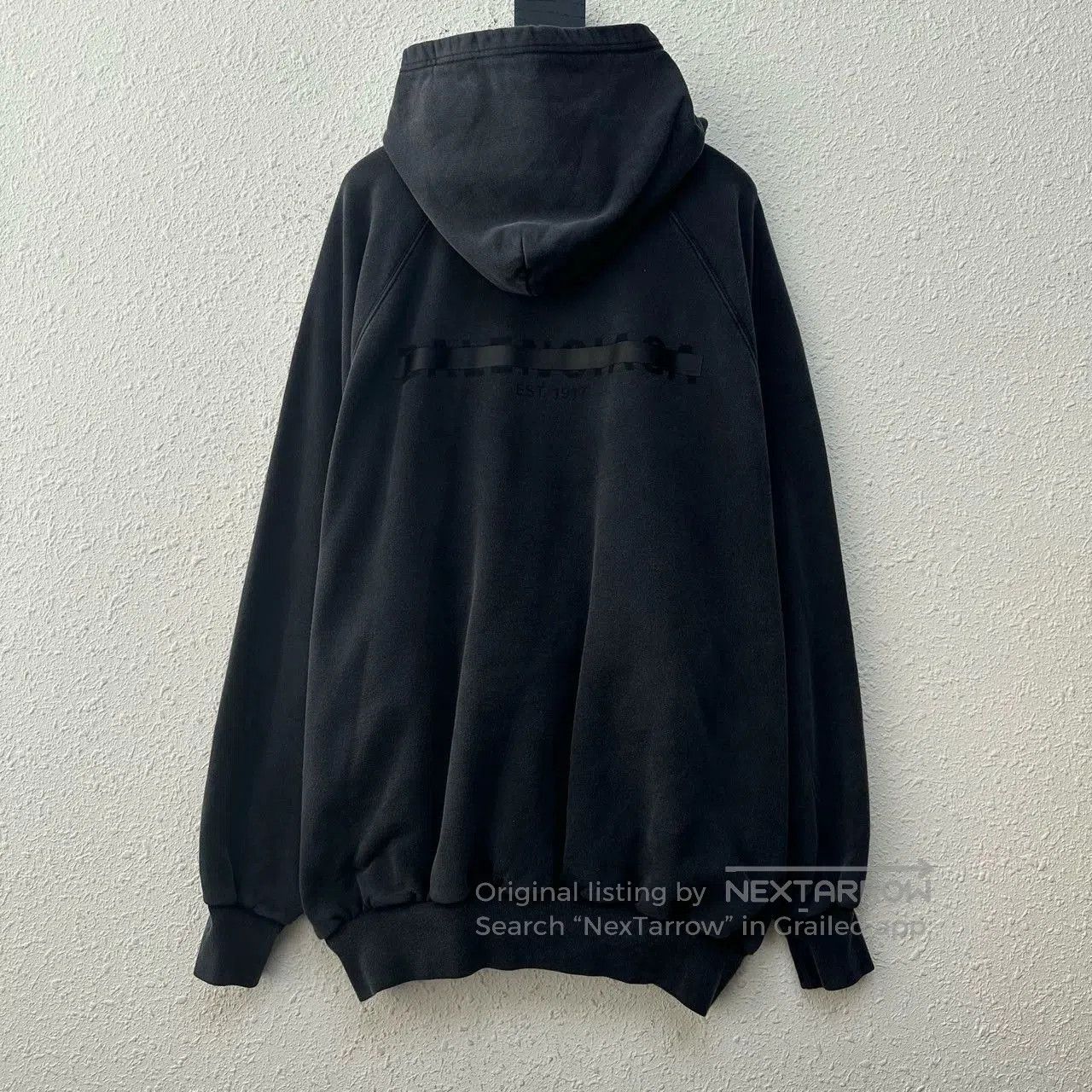 Balenciaga balenciaga logo hoodie in washed gray. Size US M / EU 48-50 / 2 - 2 Thumbnail