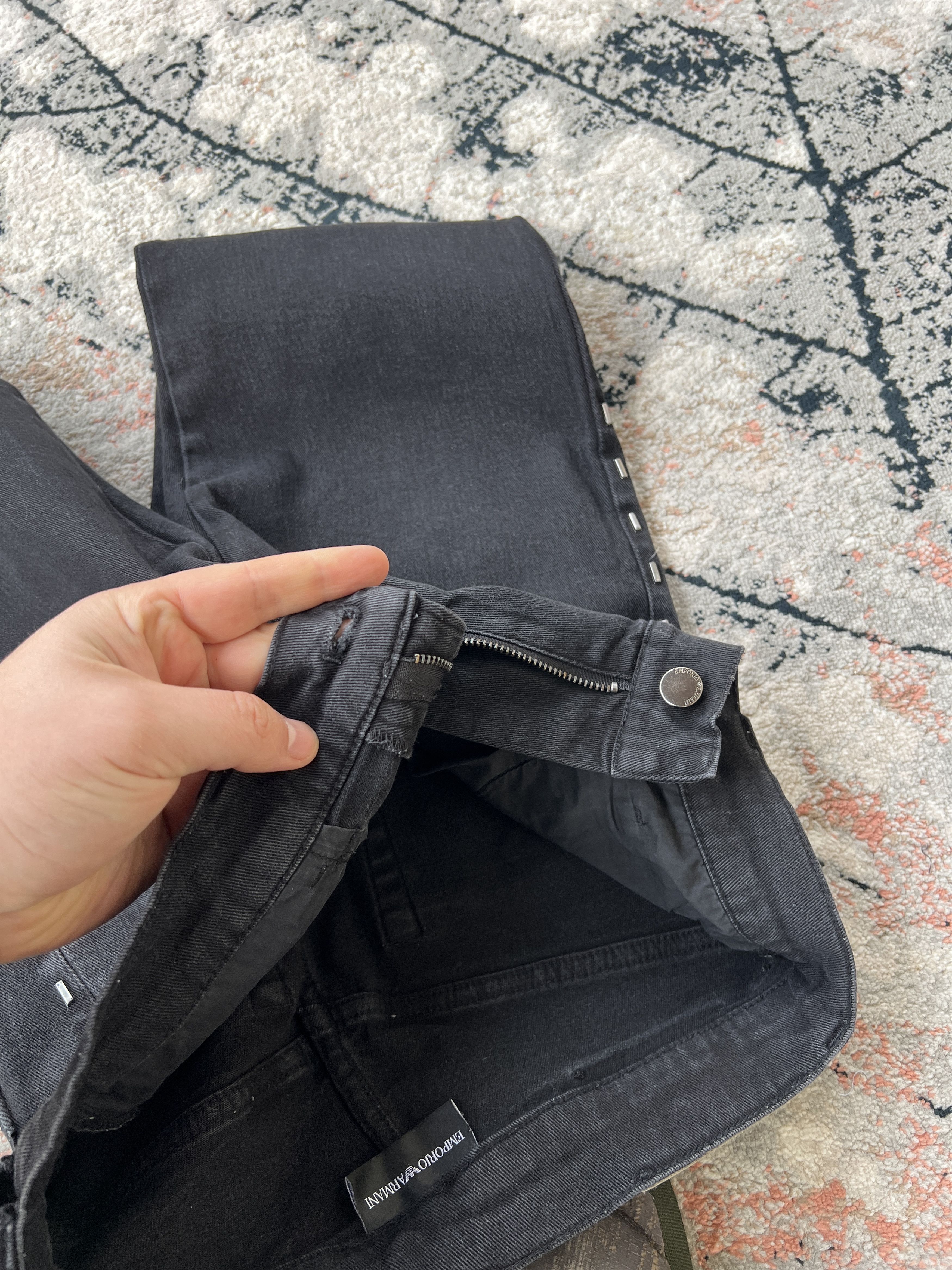 Emporio Armani Emporio Armani Jeans Metal Logo Size 28" / US 6 / IT 42 - 6 Thumbnail