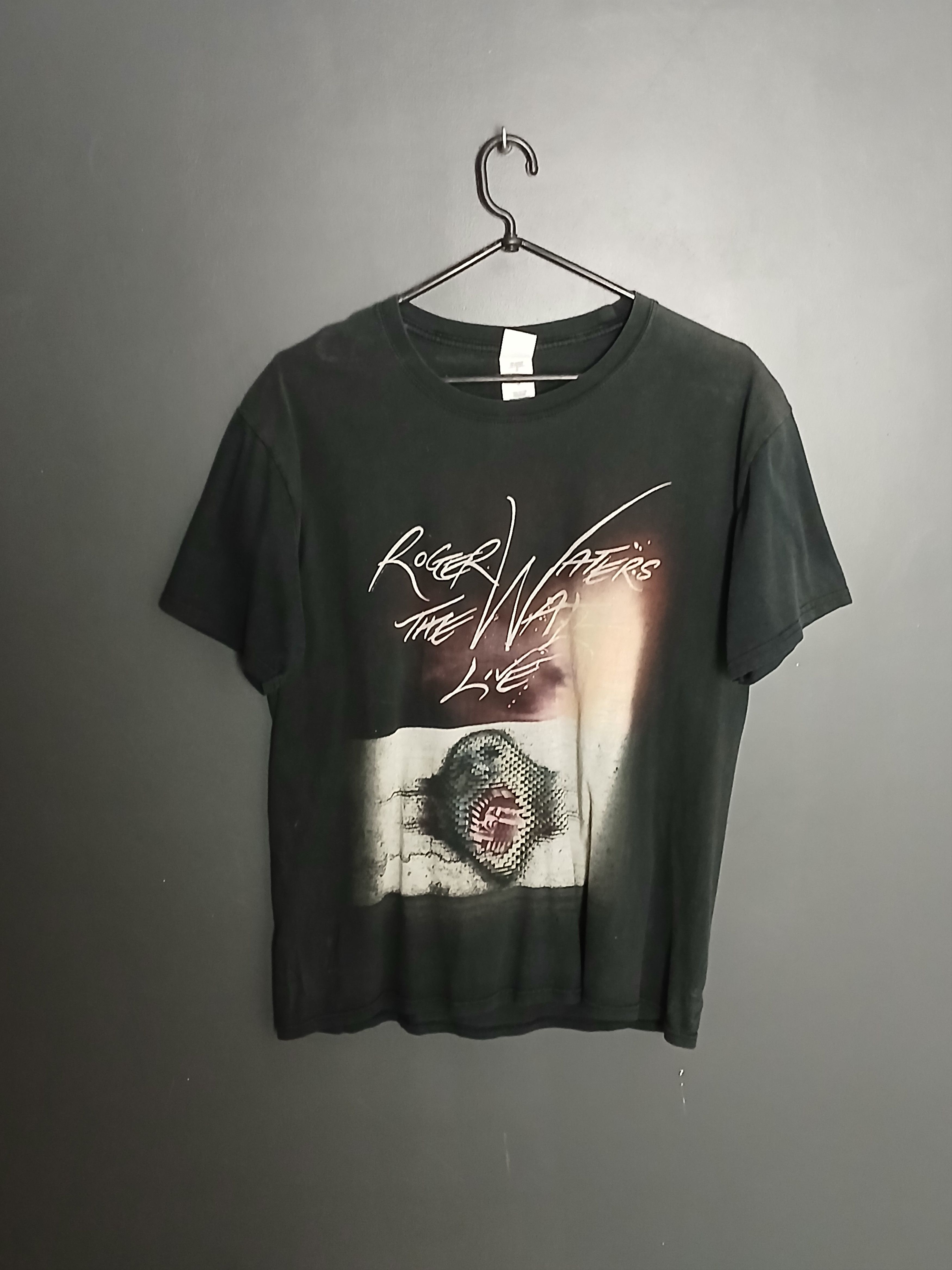 Band Tees Roger Waters The Wall T-Shirt Size US L / EU 52-54 / 3 - 1 Thumbnail