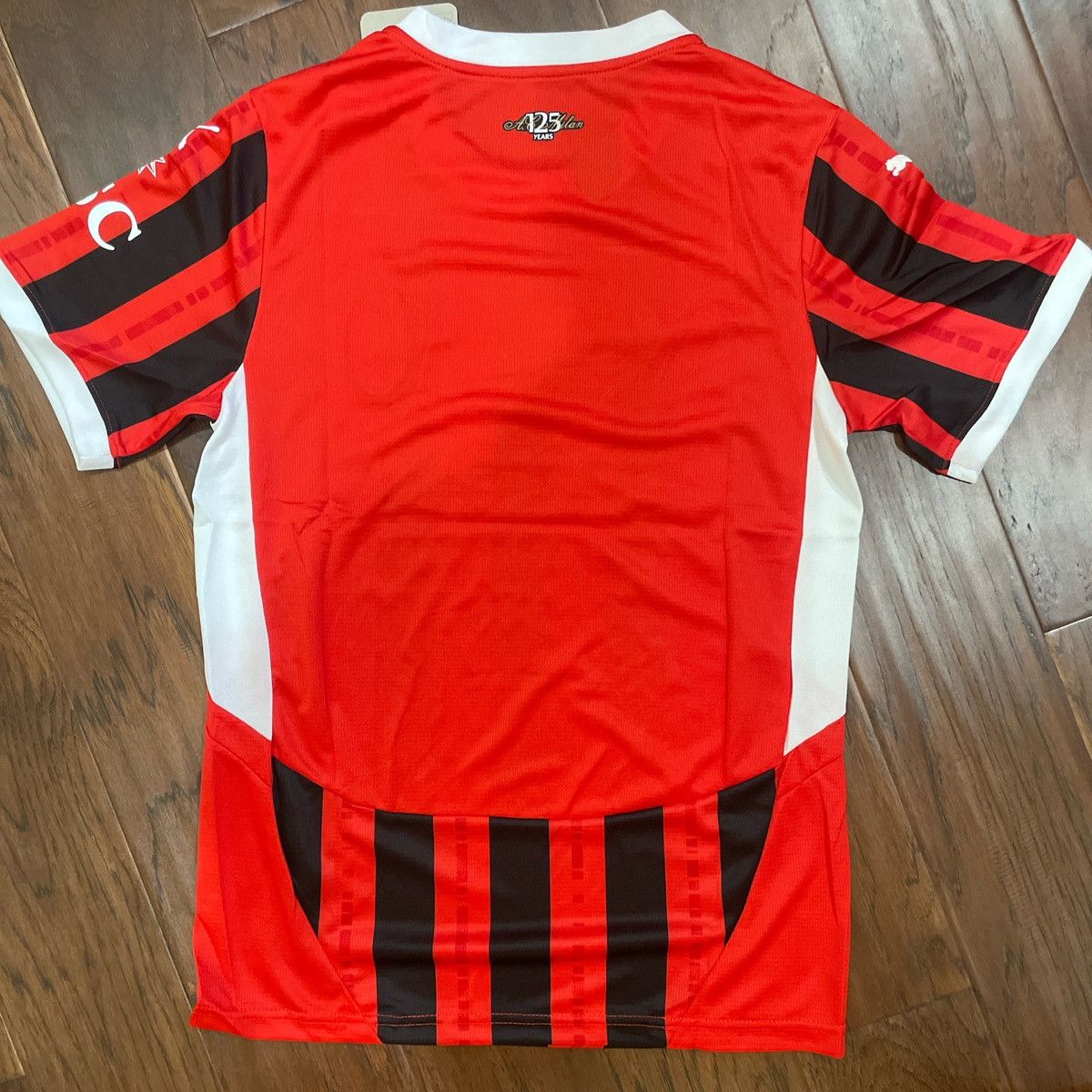 Puma PUMA AC milan 24/25 Home kit Size US S / EU 44-46 / 1 - 2 Thumbnail