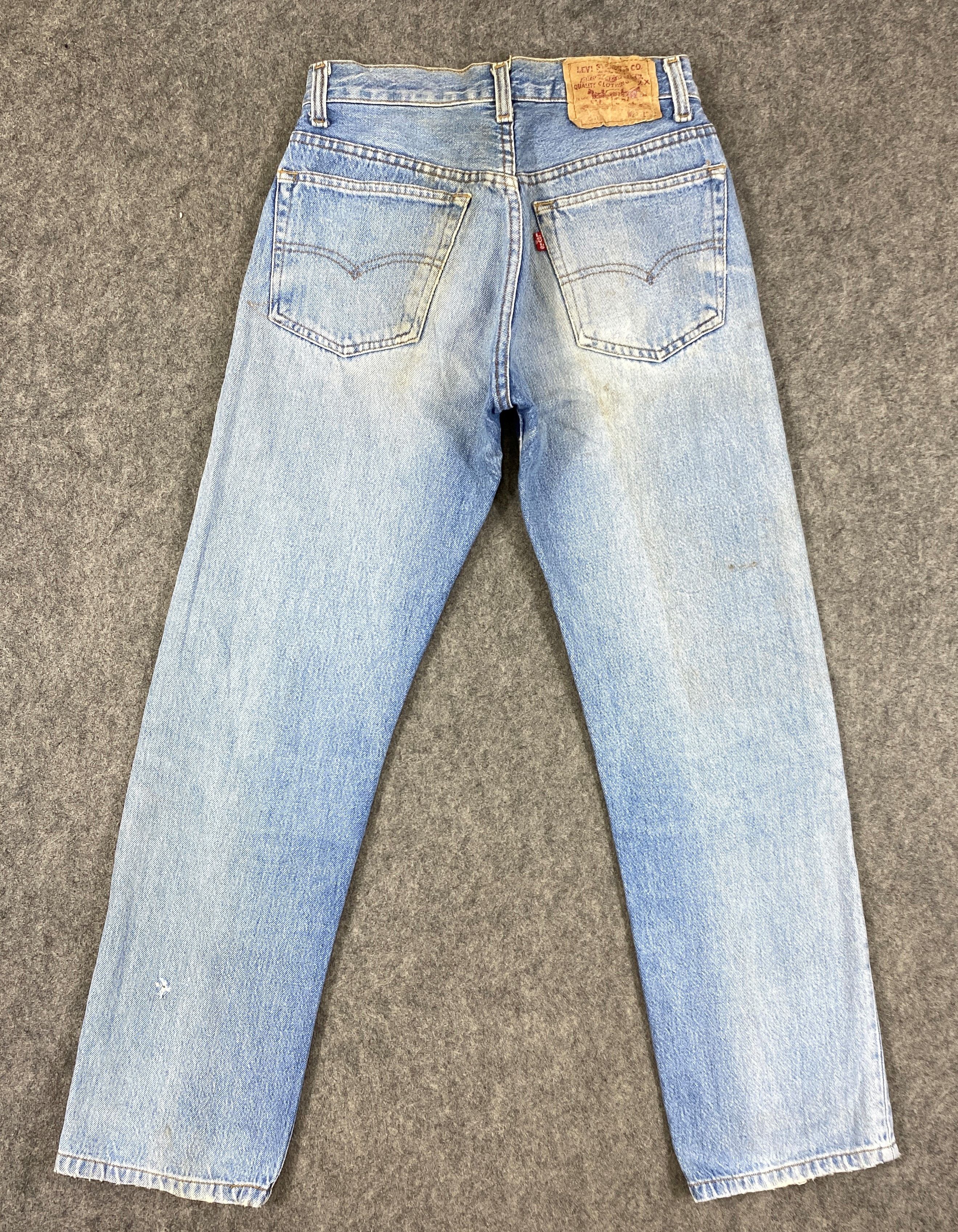 Levi's Light Blue Wash Vintage Levis 501 Jeans 26x26.5 - JN3086 Size US 26 / EU 42 - 2 Thumbnail