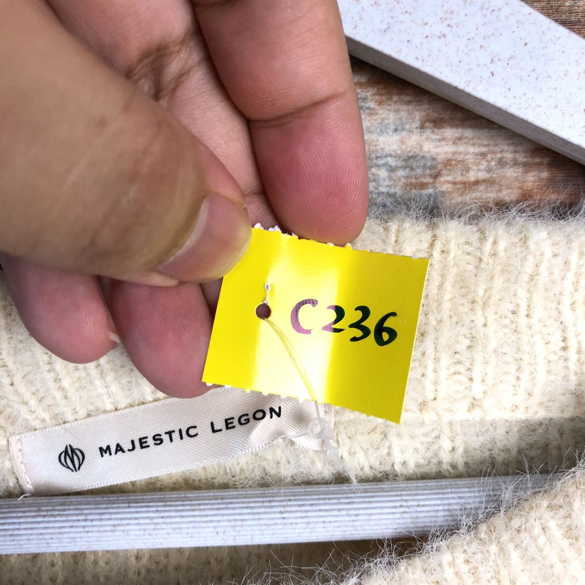 Homespun Knitwear × Majestic DLL Majestic Legon mohair Cream Knitwear #C236 Size M / US 6-8 / IT 42-44 - 12 Thumbnail