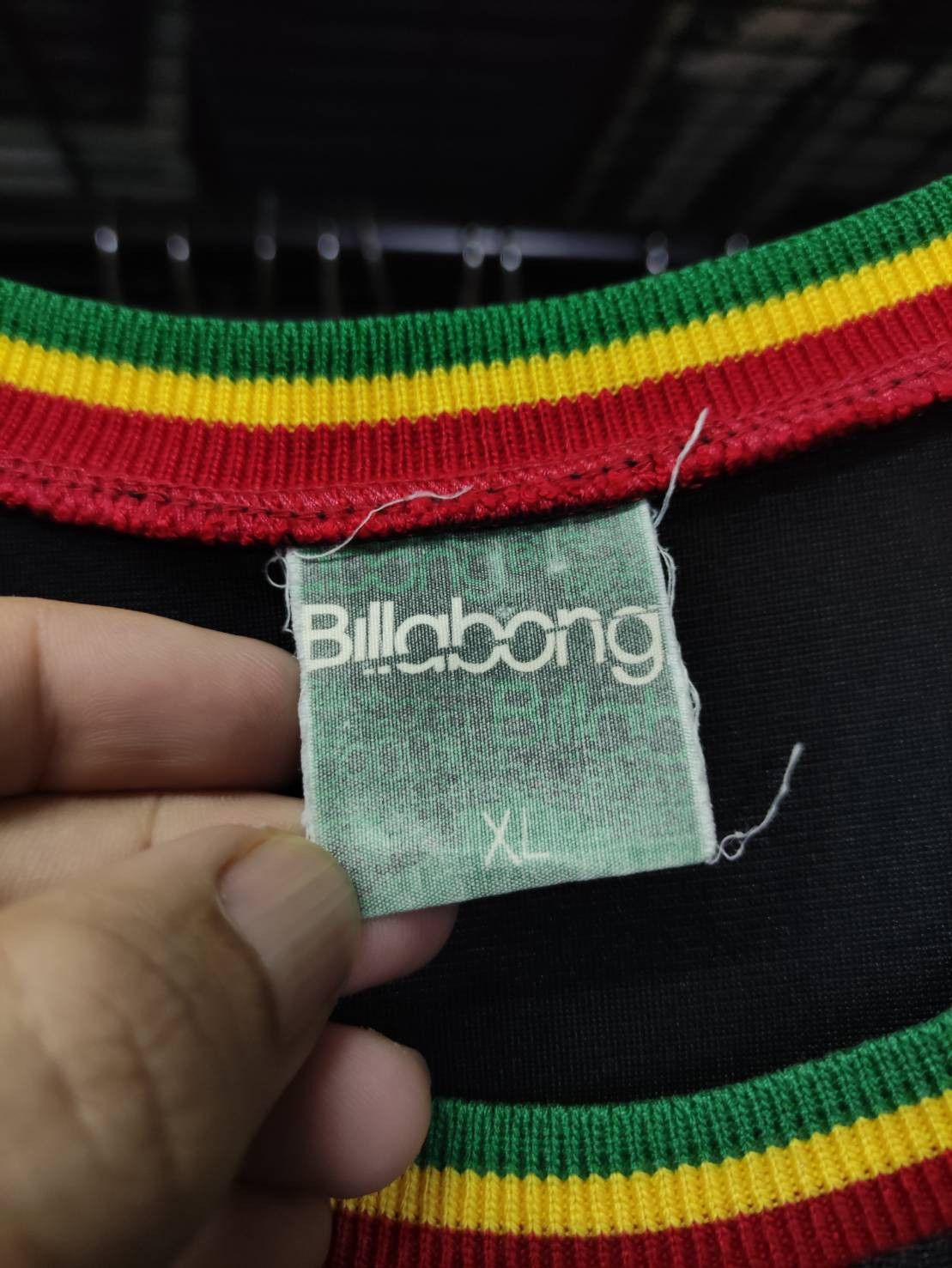 Billabong Vtg Billabong Andy Irons #1 World Champ Hawaii Rasta jersey Size US XL / EU 56 / 4 - 6 Thumbnail
