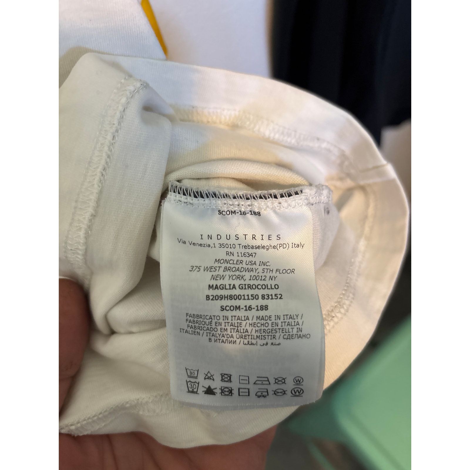 Moncler Moncler X Off-White heavy LS tee Size US XXL / EU 58 / 5 - 4 Thumbnail