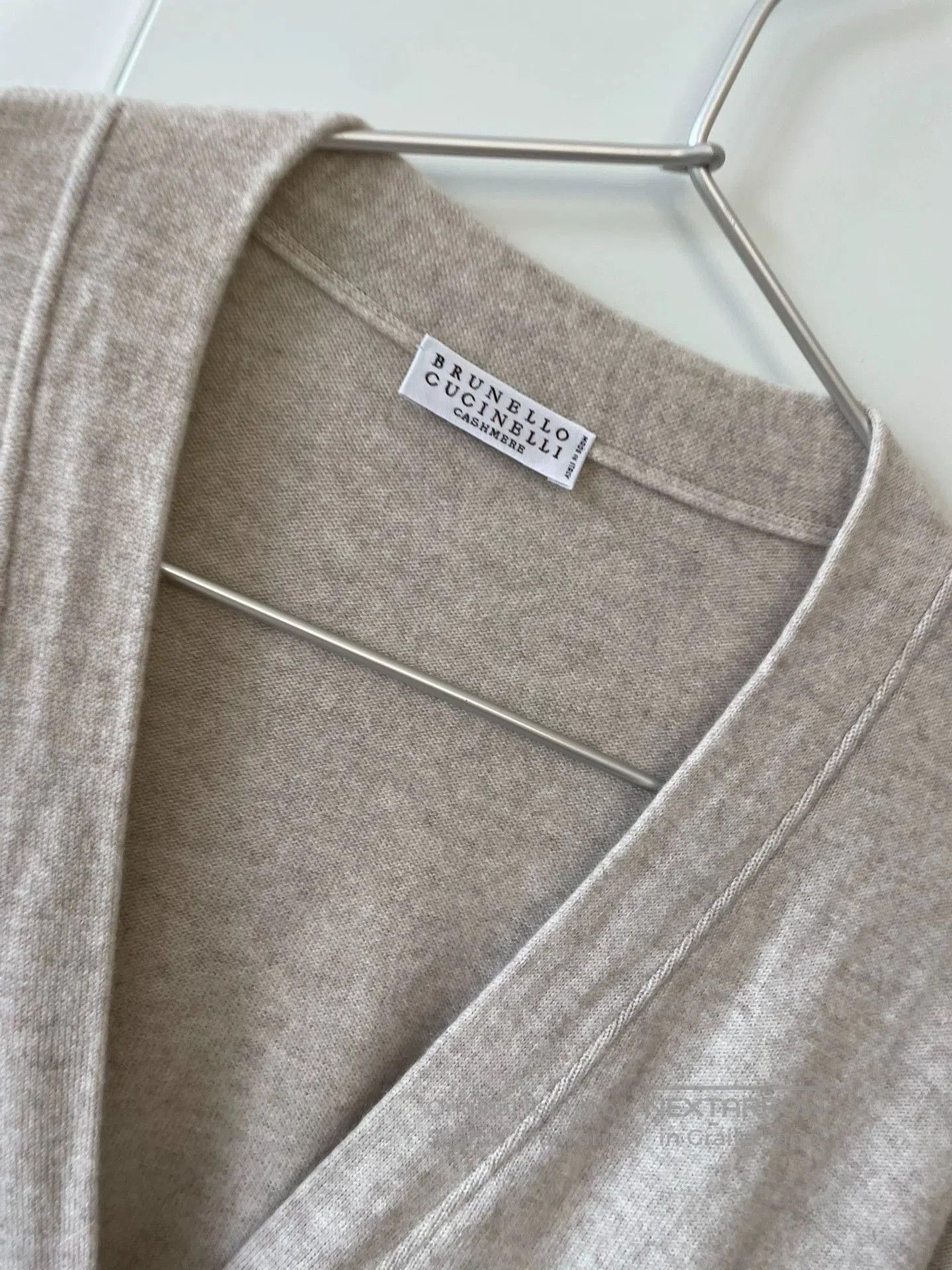 Brunello Cucinelli Brunello Cucinelli V-Neck Cardigan Sweater. Size US XS / EU 42 / 0 - 5 Thumbnail